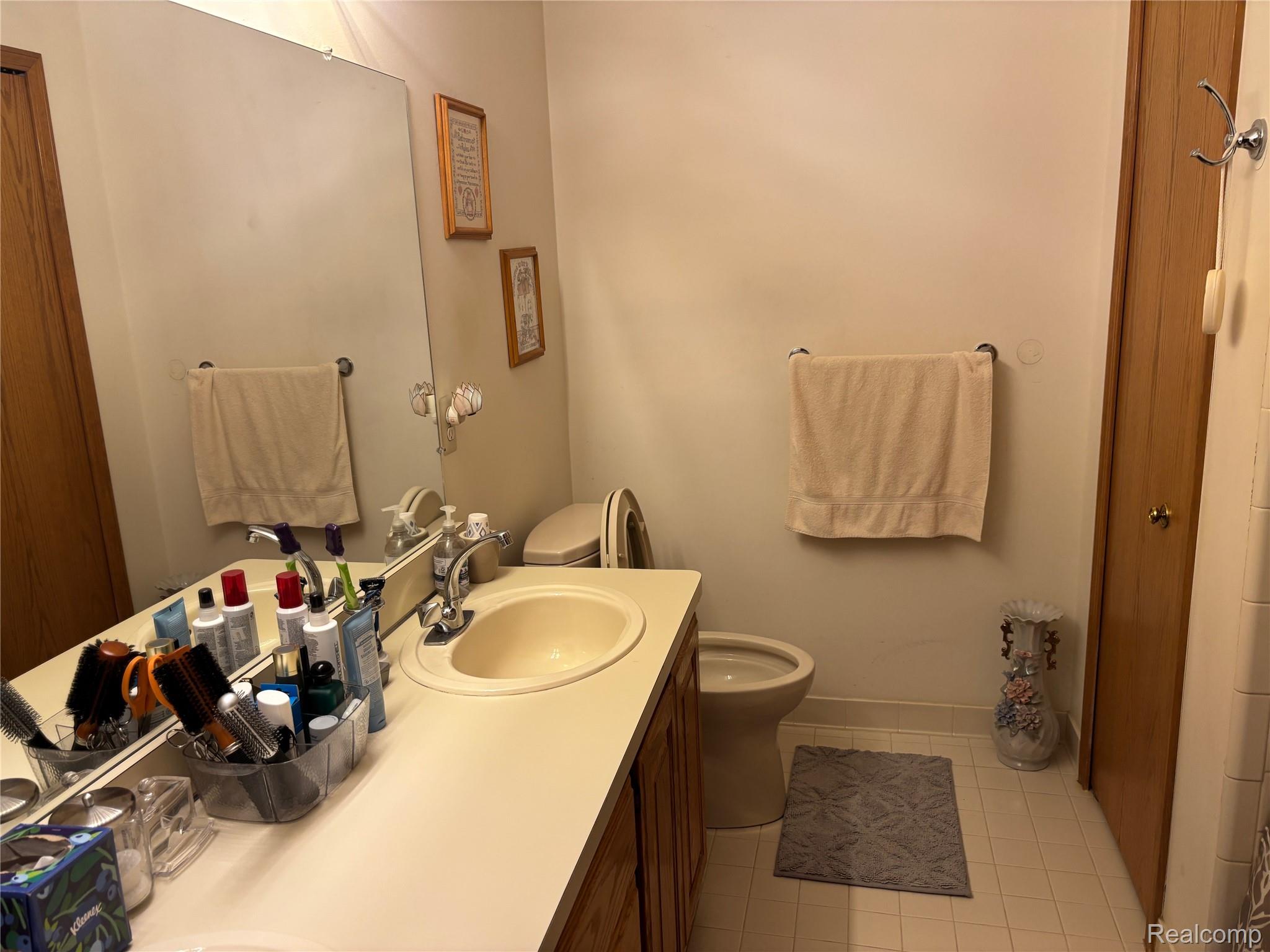 1720 Squirrel Valley Drive