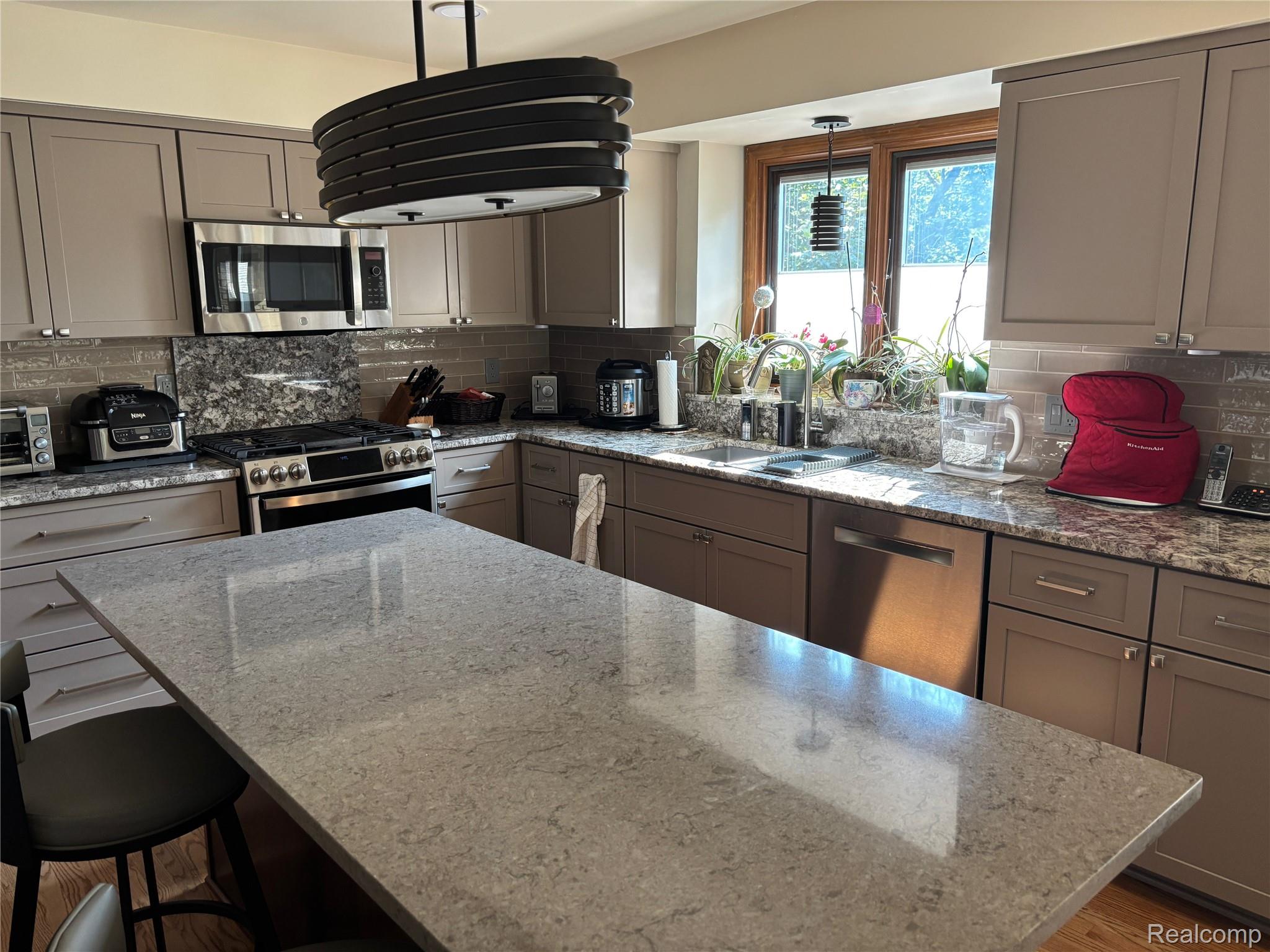 1720 Squirrel Valley Drive