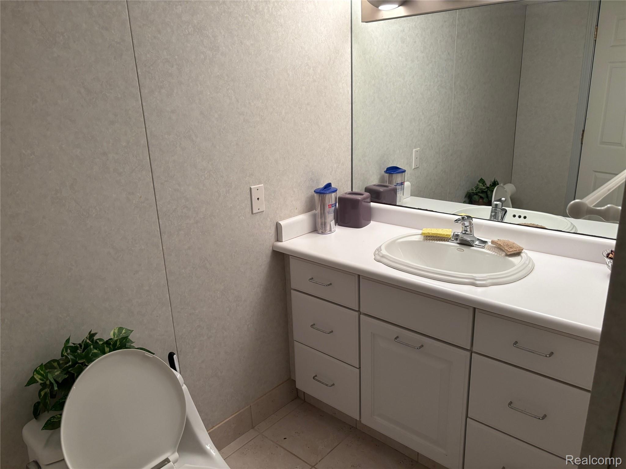 1720 Squirrel Valley Drive