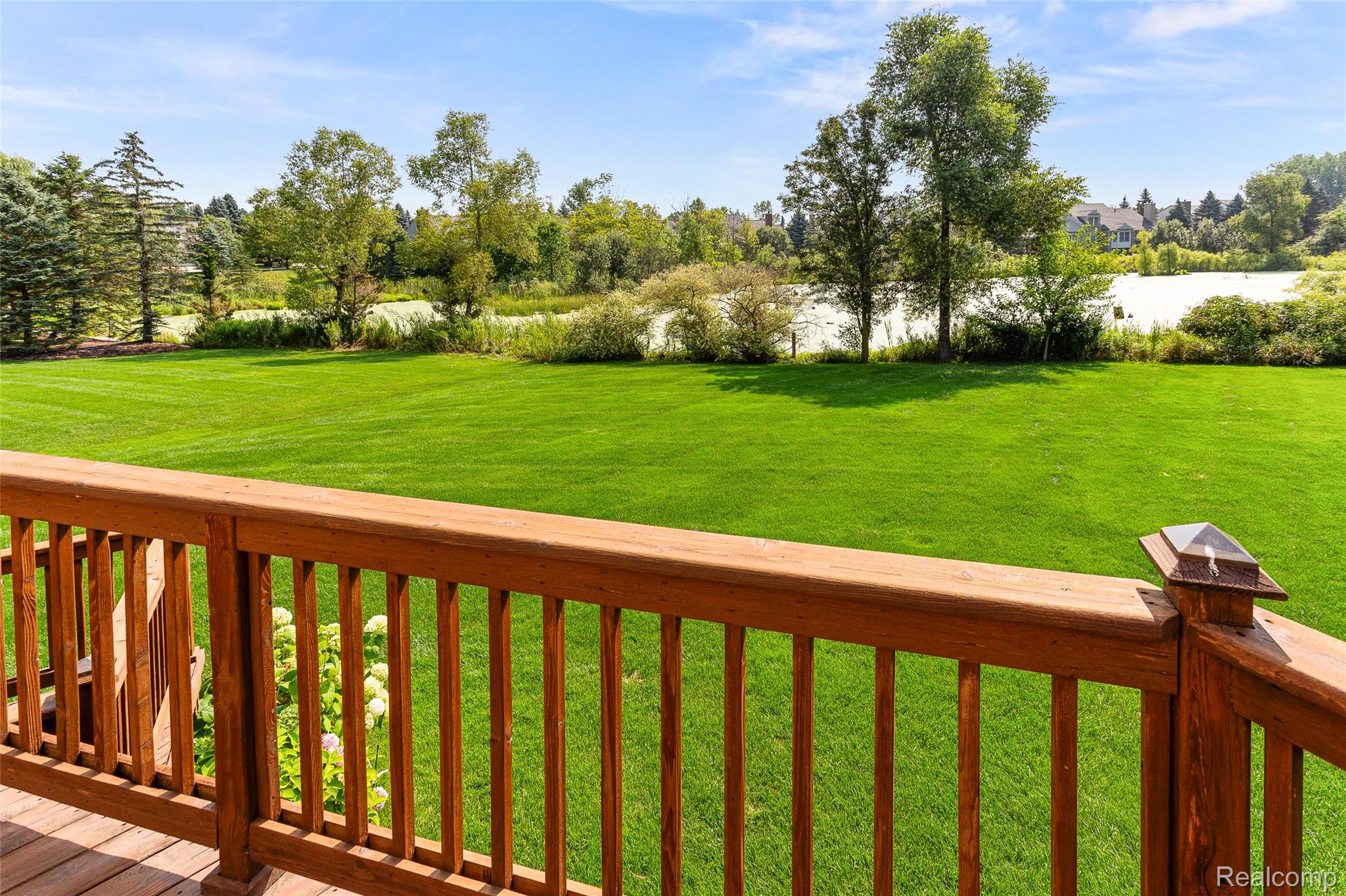 5093 Creekmonte Drive