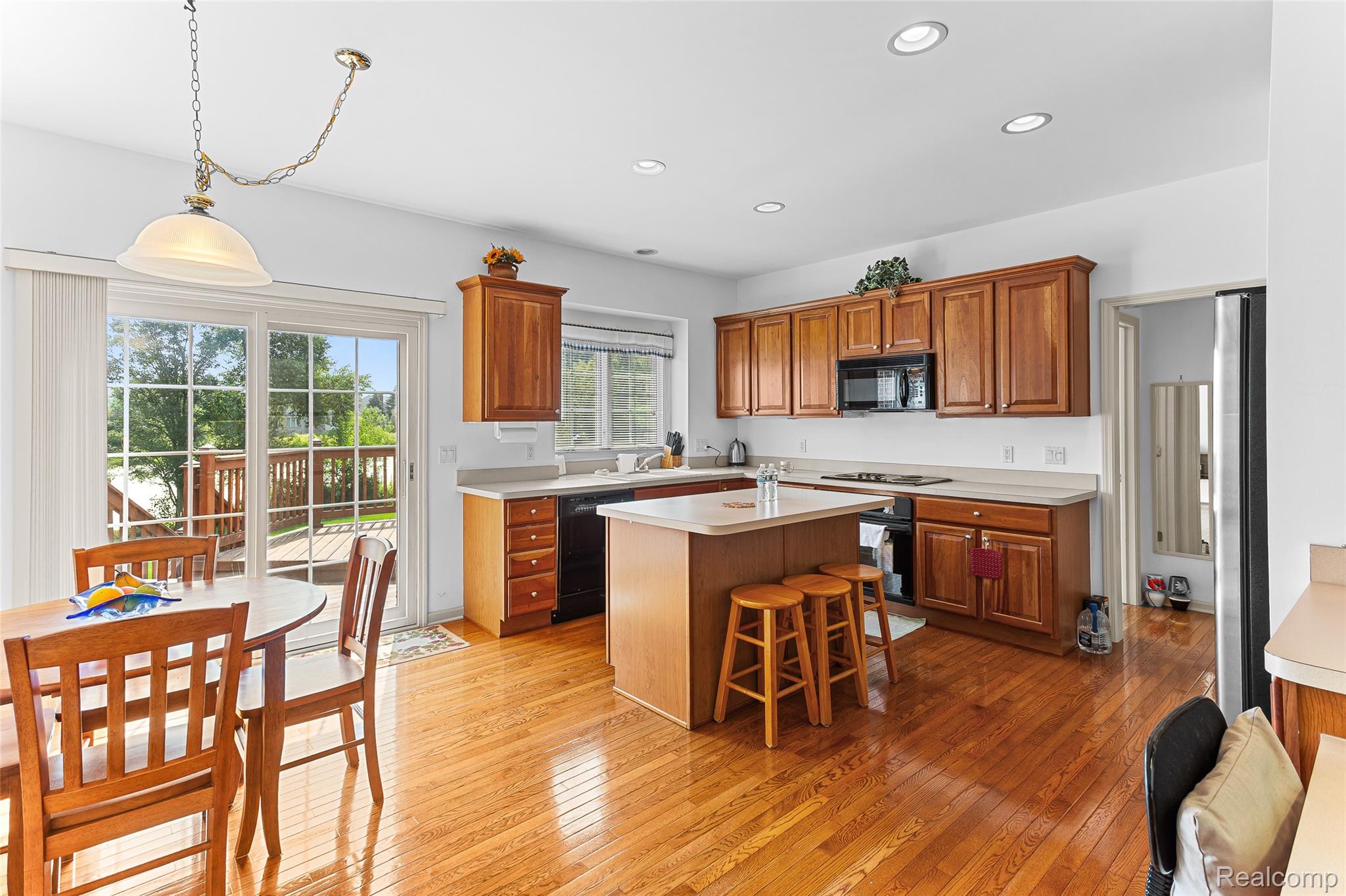 5093 Creekmonte Drive