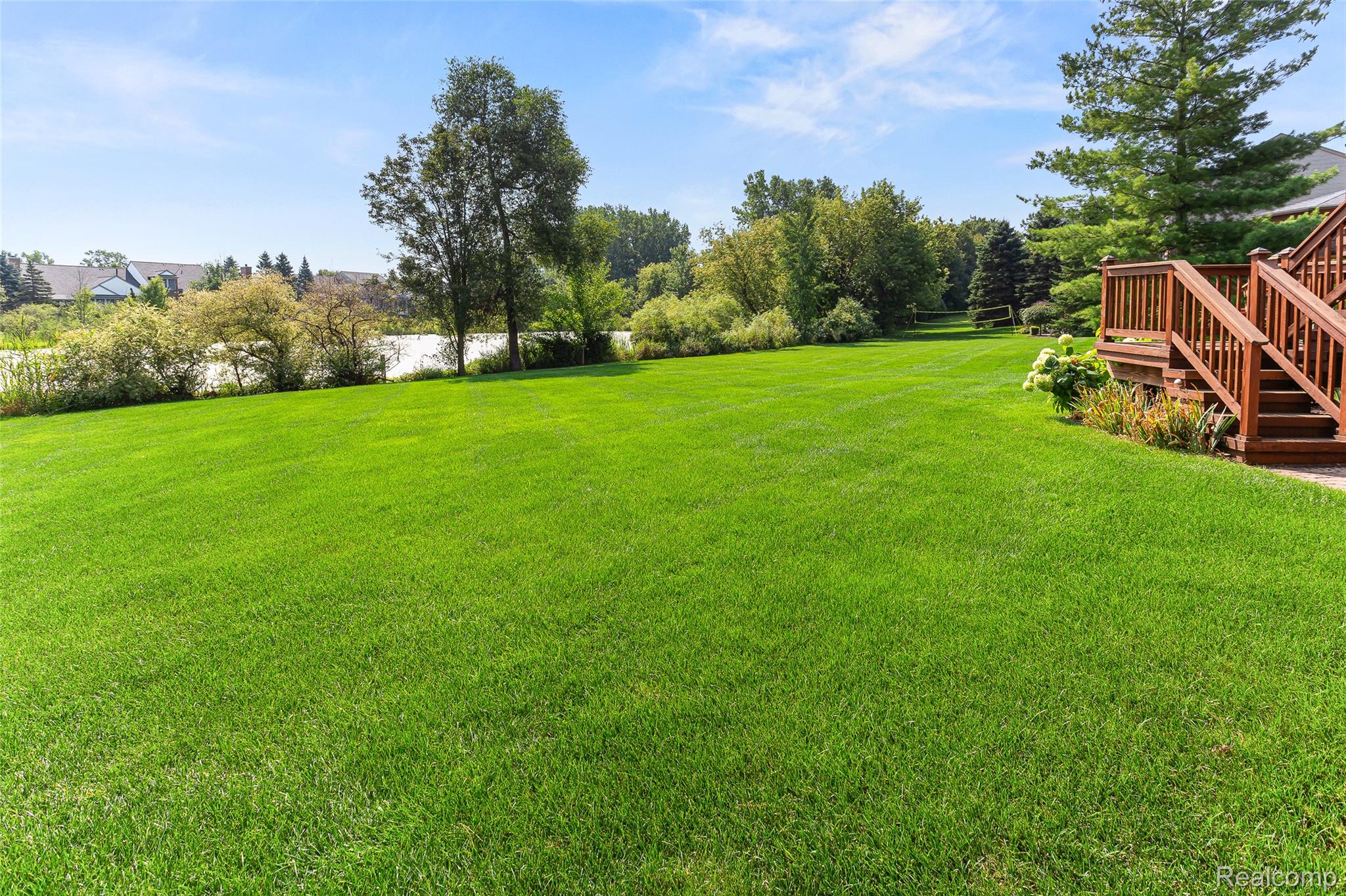 5093 Creekmonte Drive