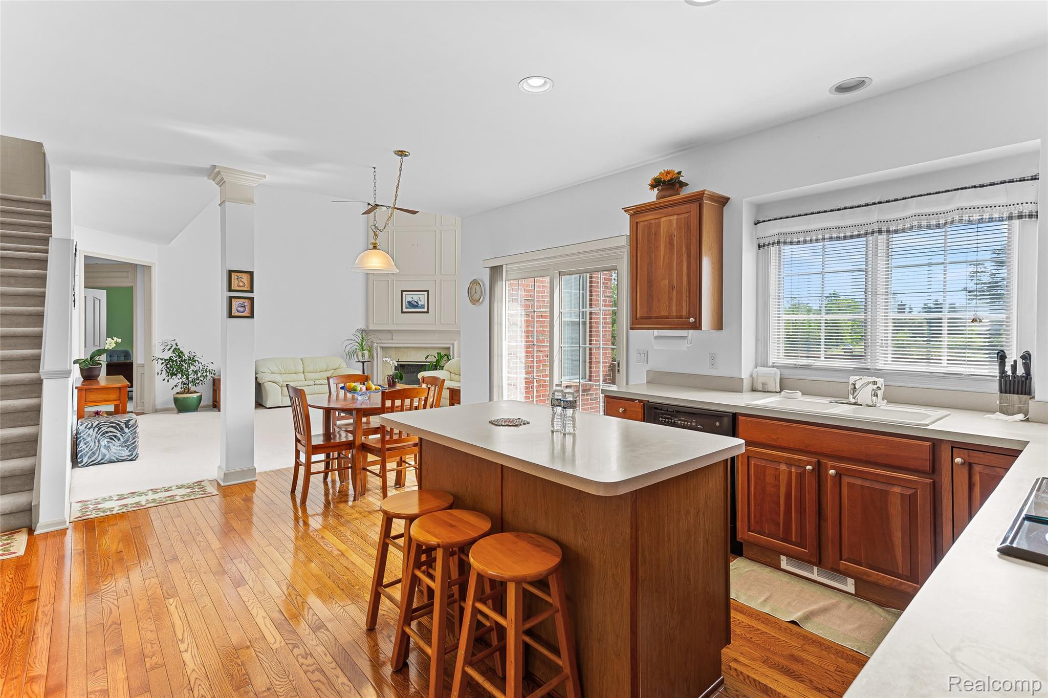 5093 Creekmonte Drive