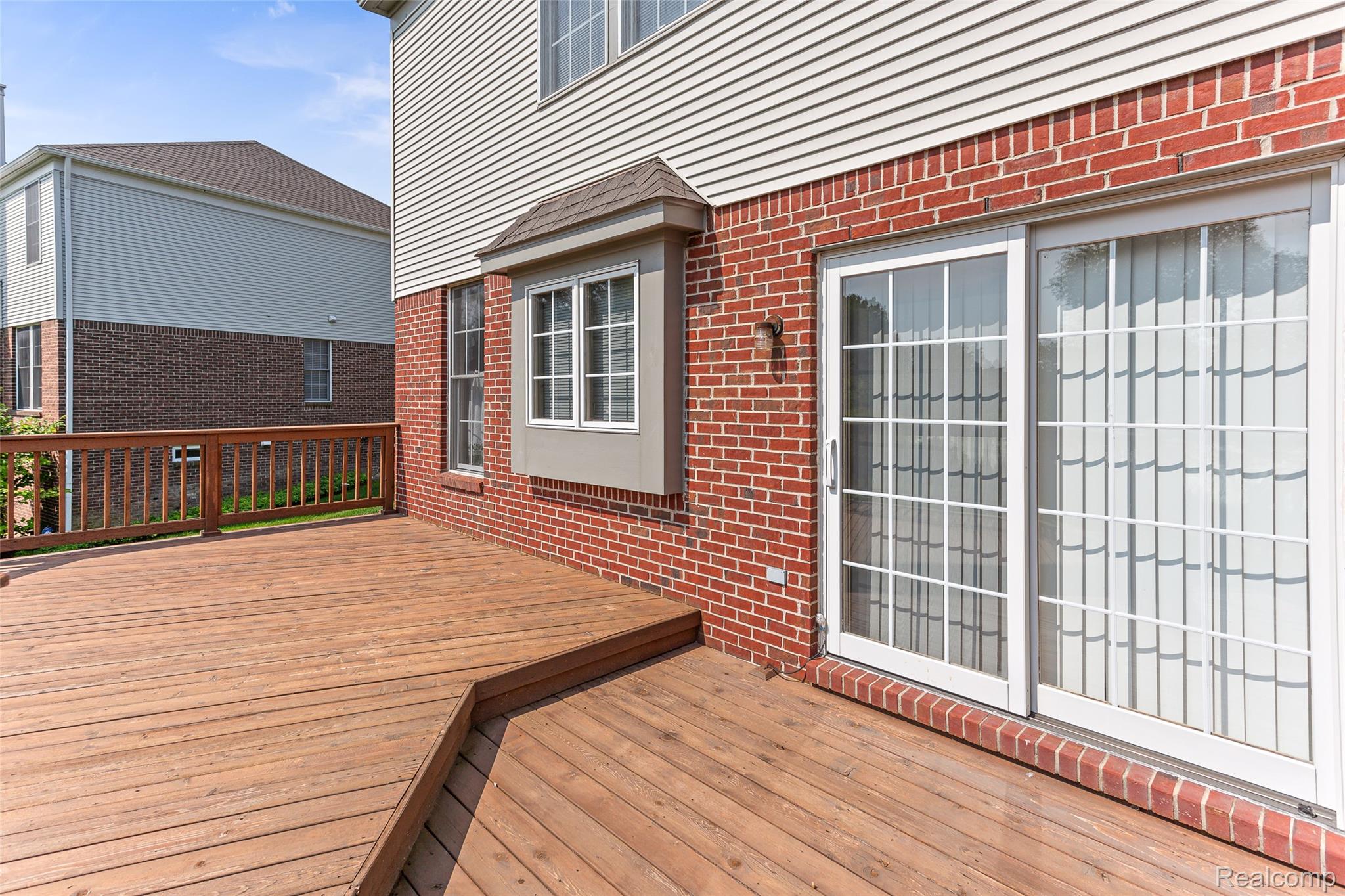 5093 Creekmonte Drive