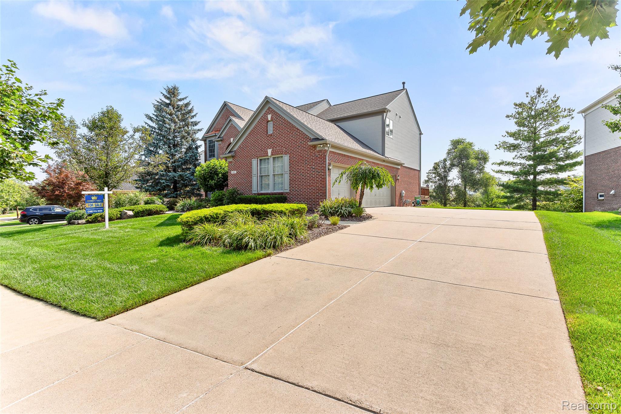 5093 Creekmonte Drive