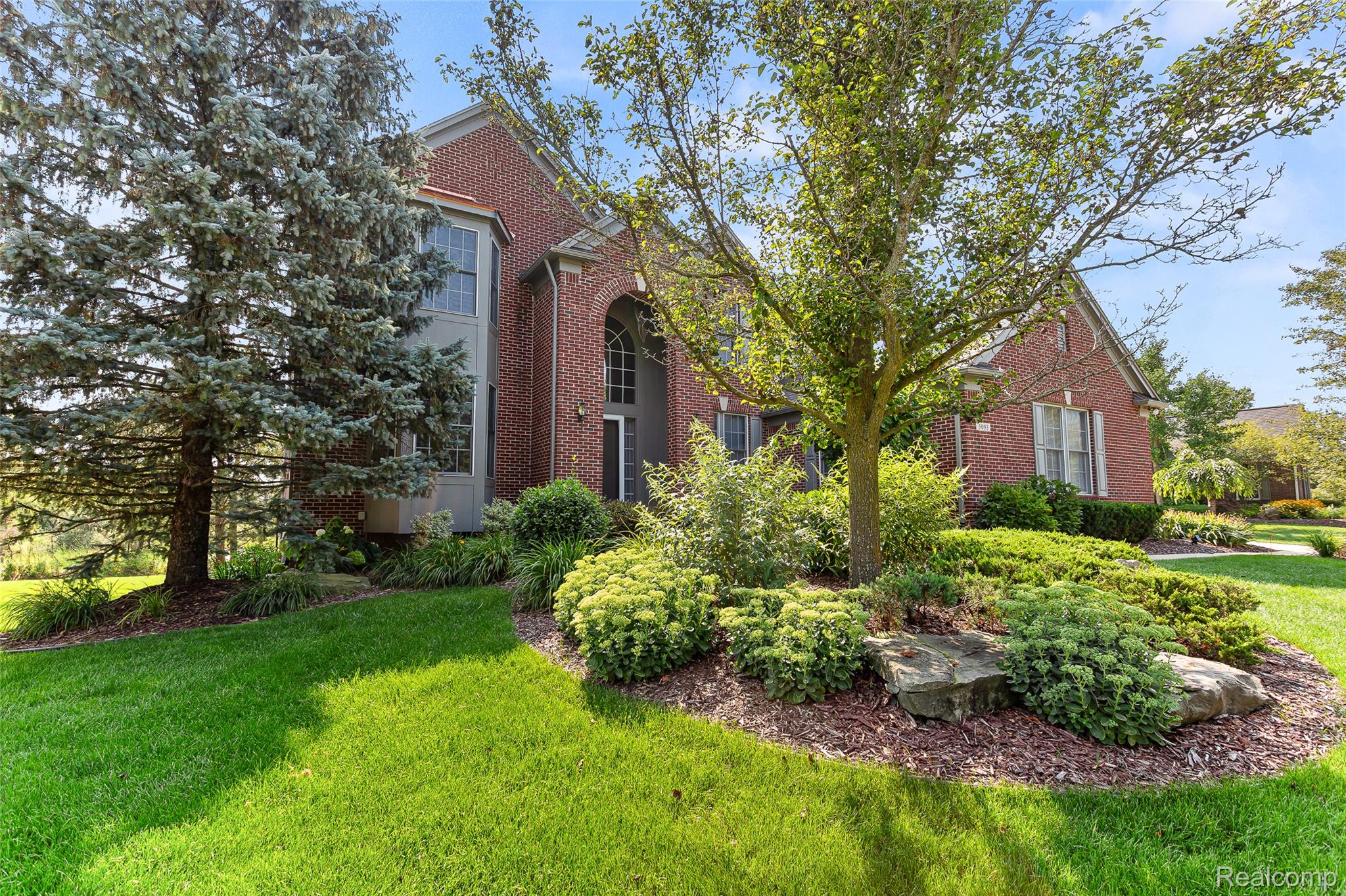 5093 Creekmonte Drive