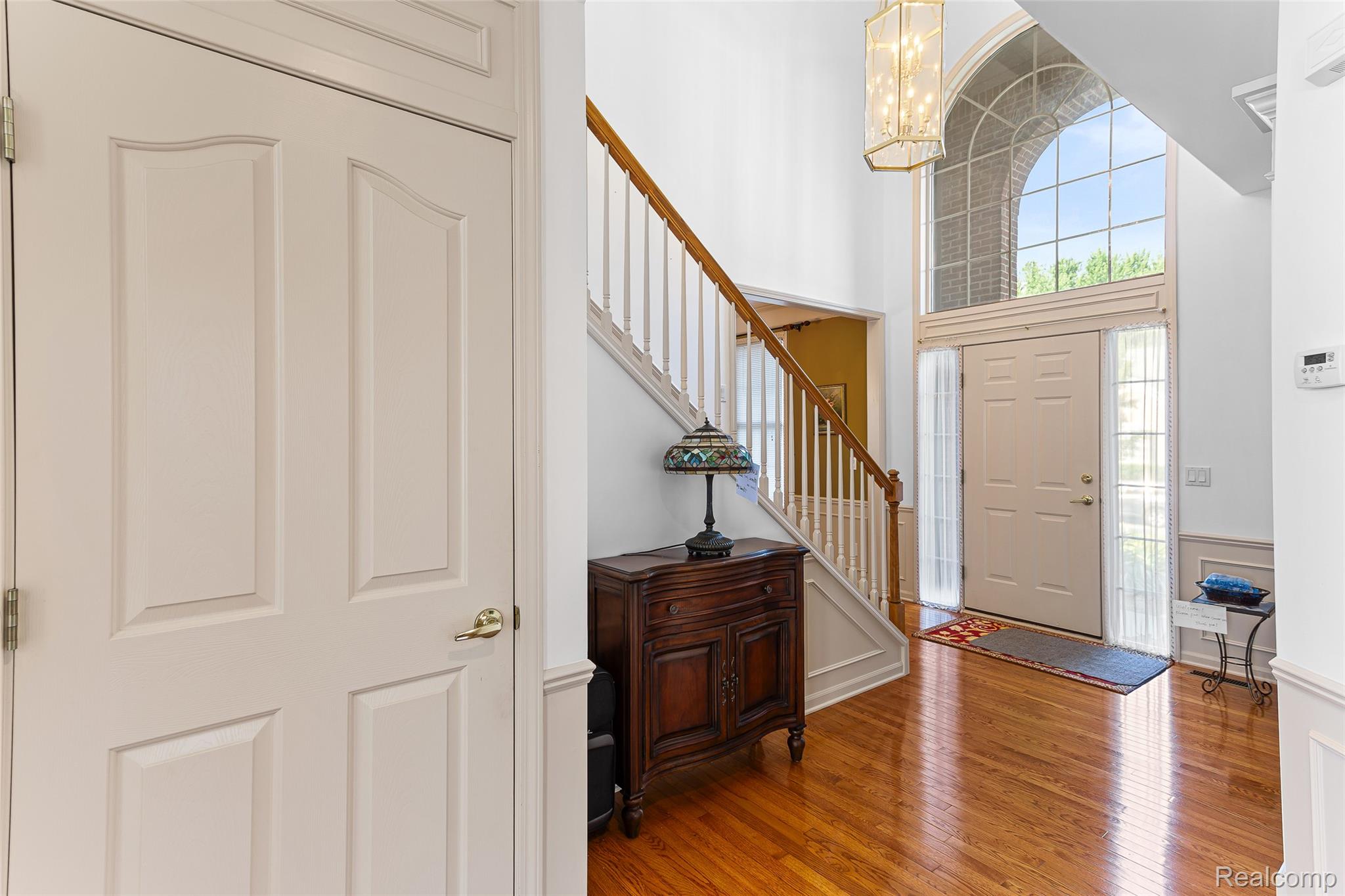 5093 Creekmonte Drive