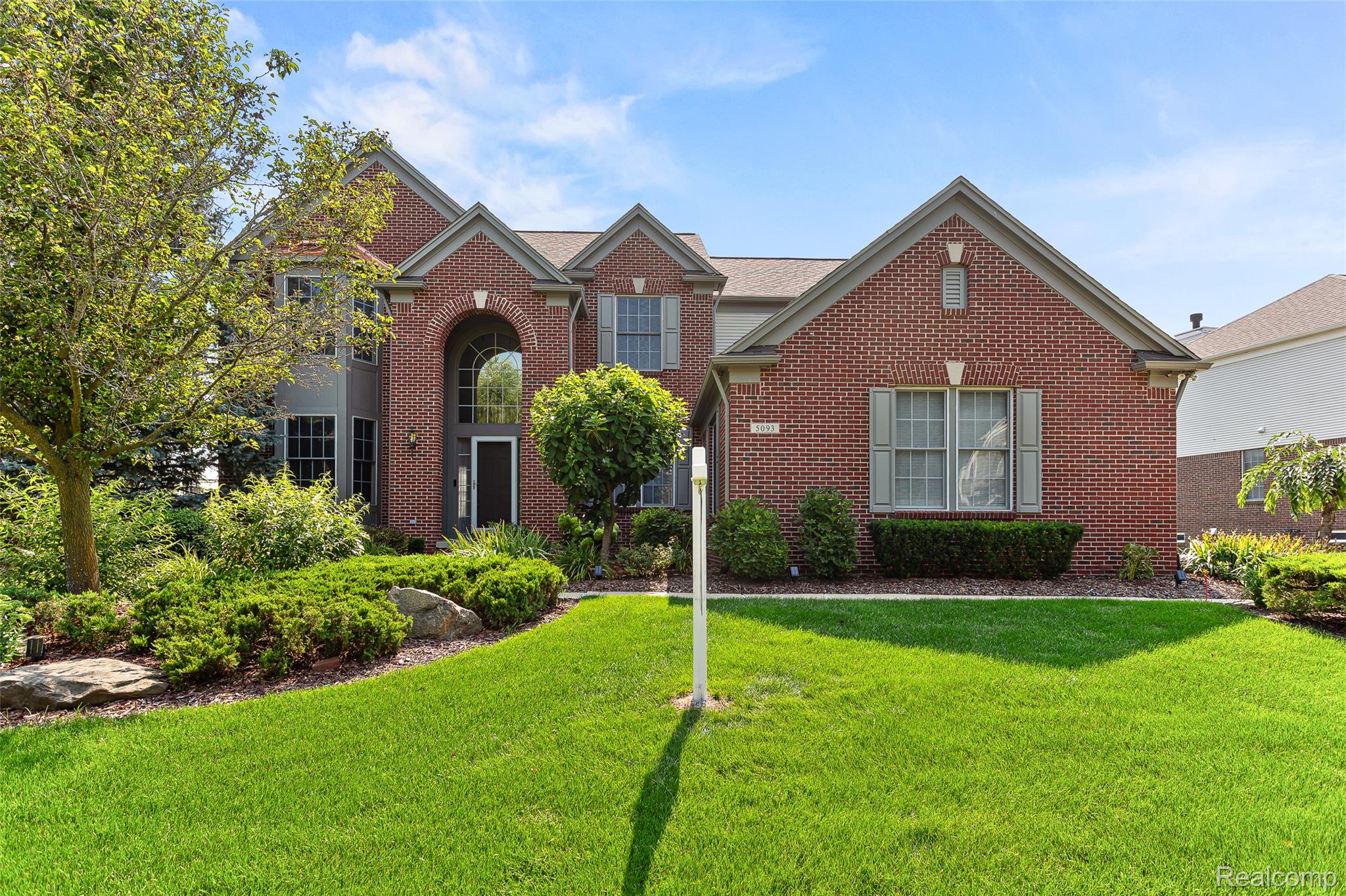 5093 Creekmonte Drive