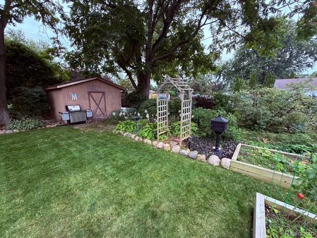 48212 Cardinal Drive
