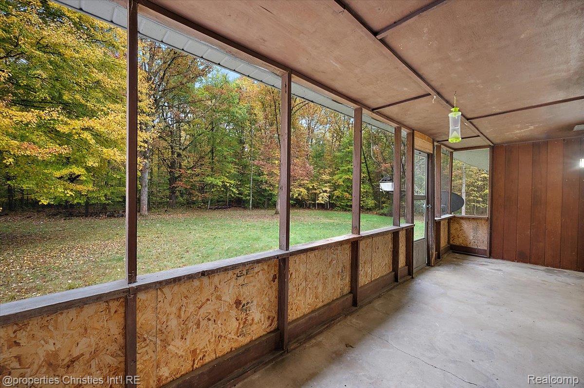 4121 Country Road