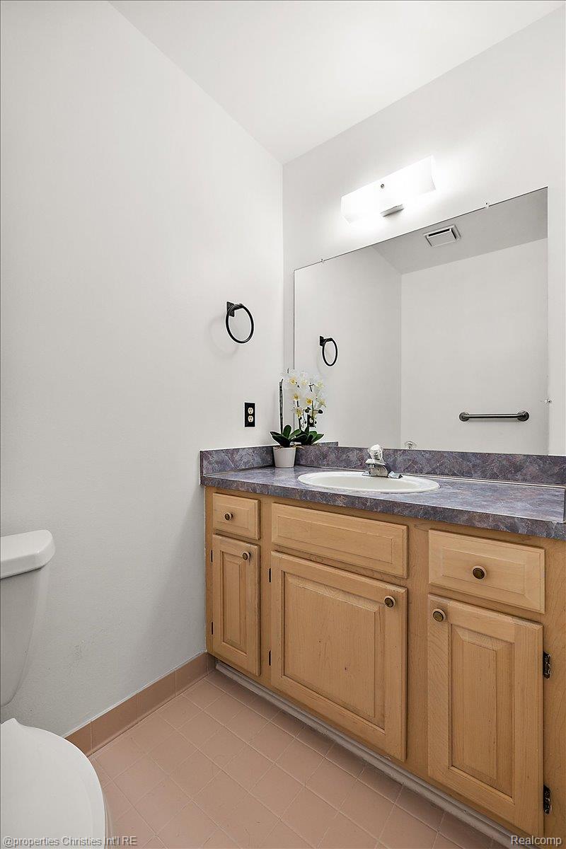 18312 Greenmeadow Drive