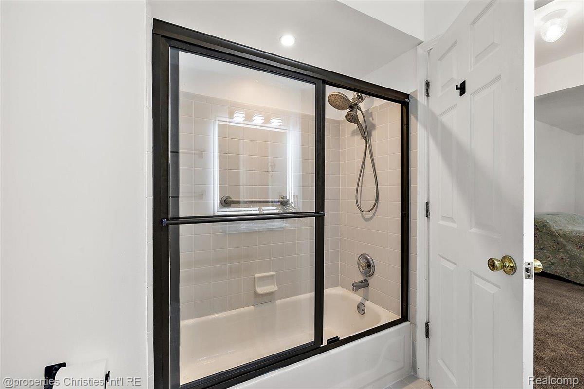 18312 Greenmeadow Drive