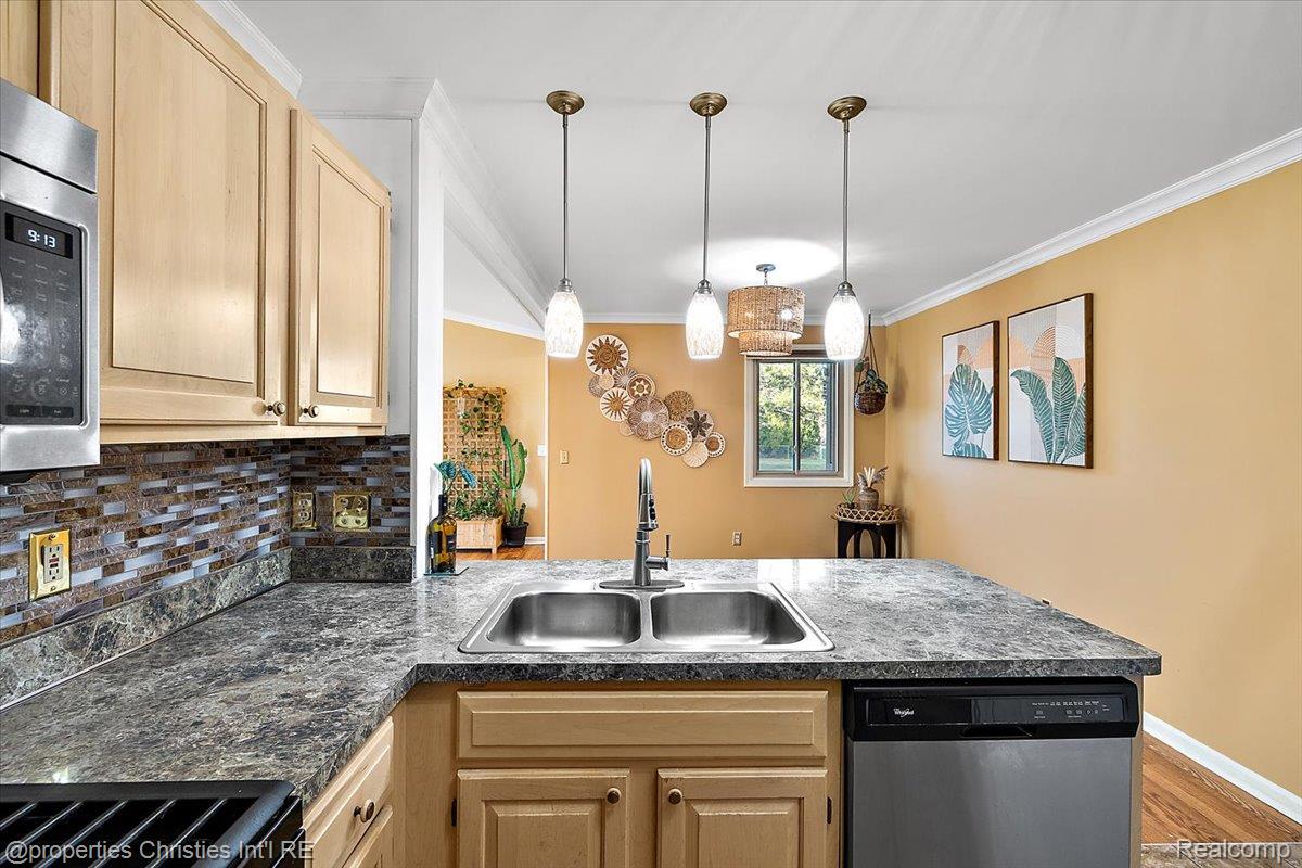 18312 Greenmeadow Drive