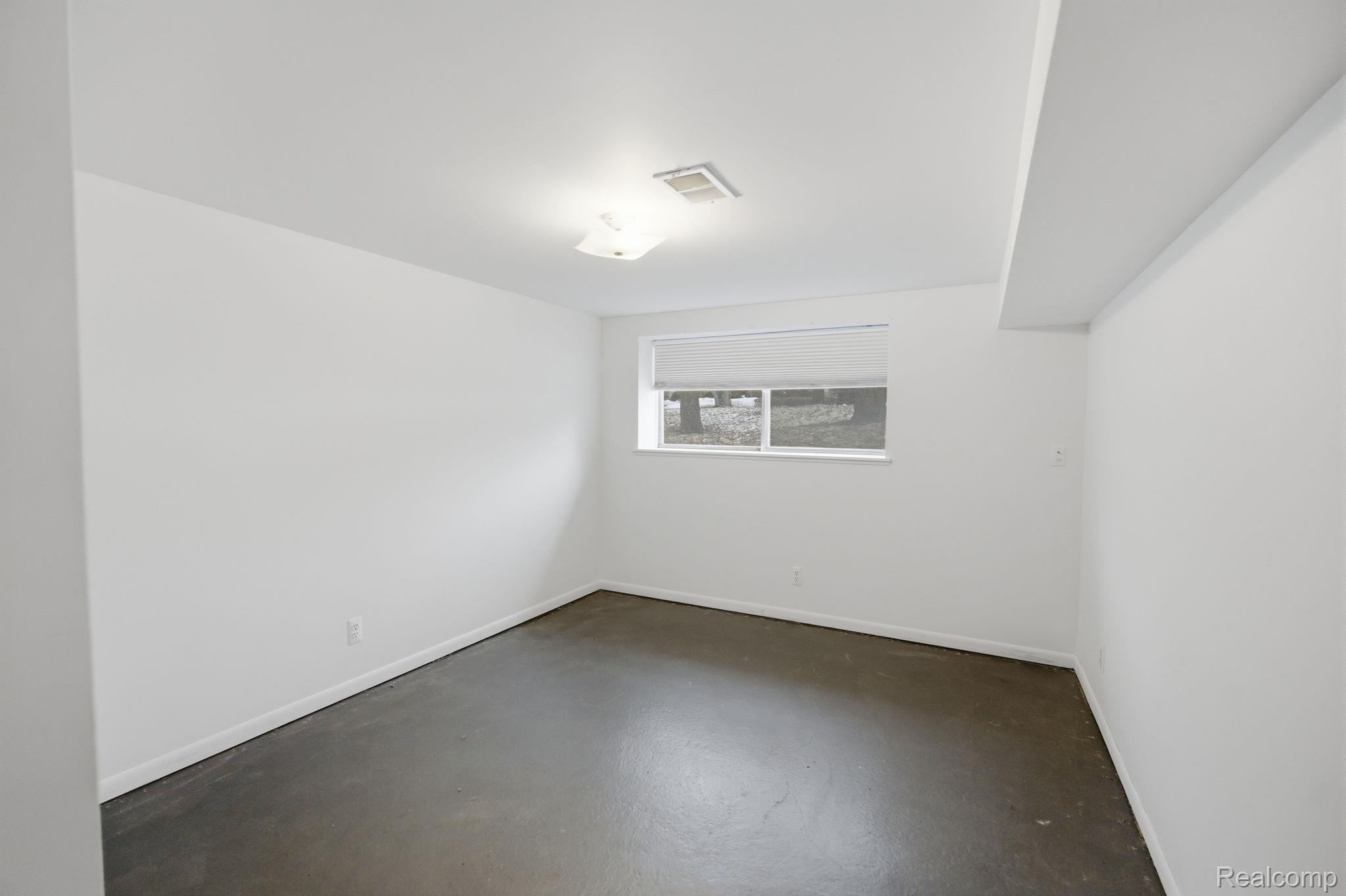 1348 New Life Lane