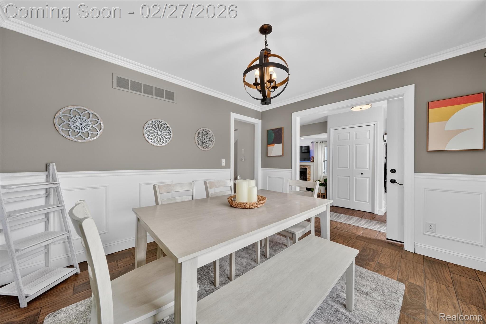 801 Linden Way