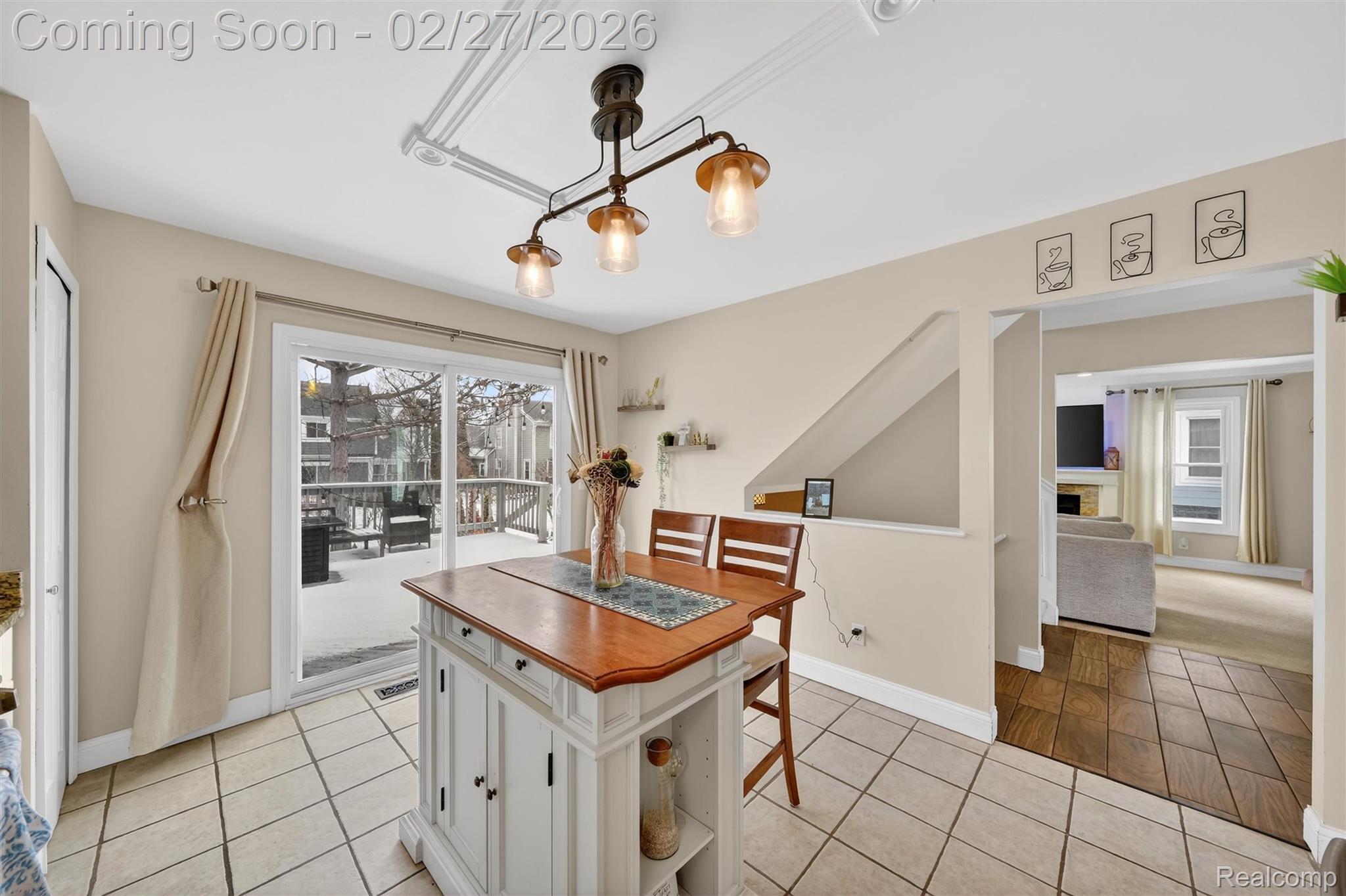 801 Linden Way