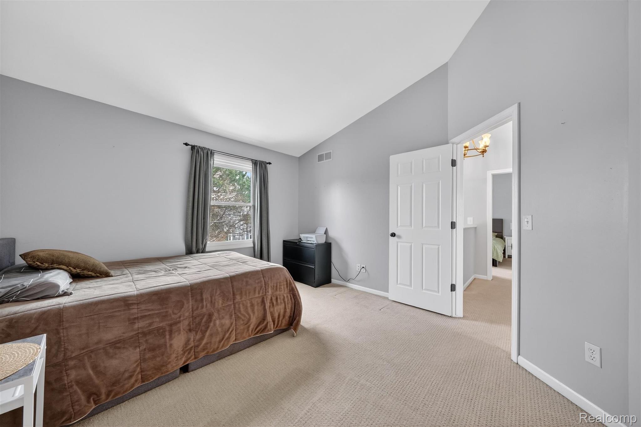 801 Linden Way