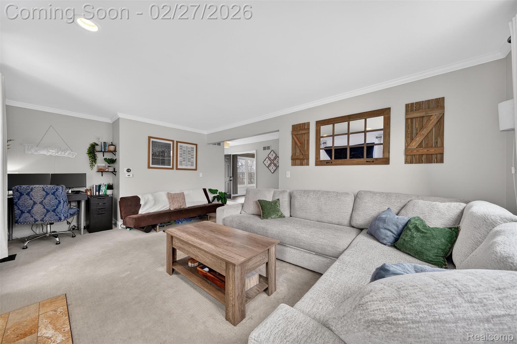 801 Linden Way