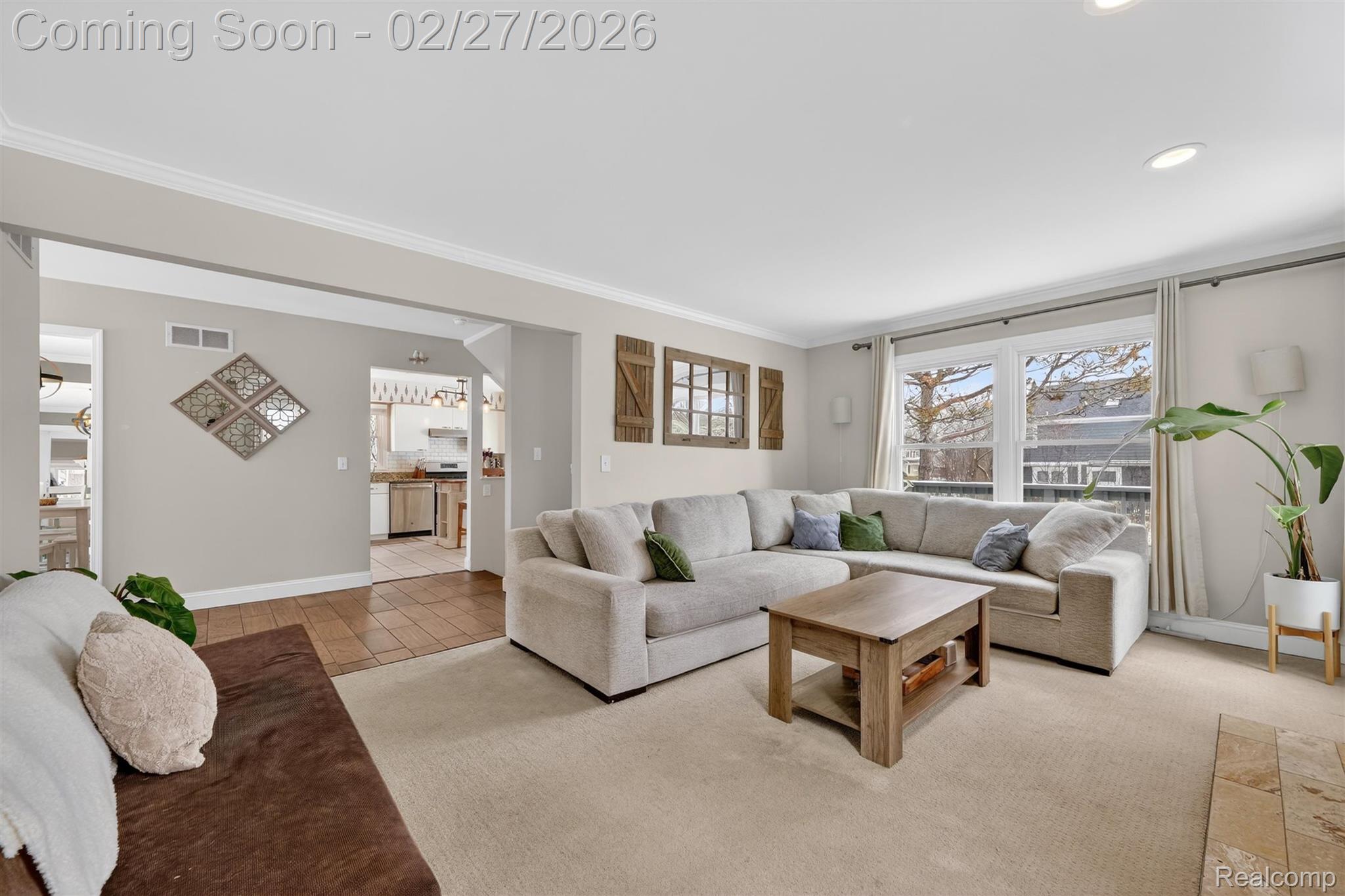 801 Linden Way
