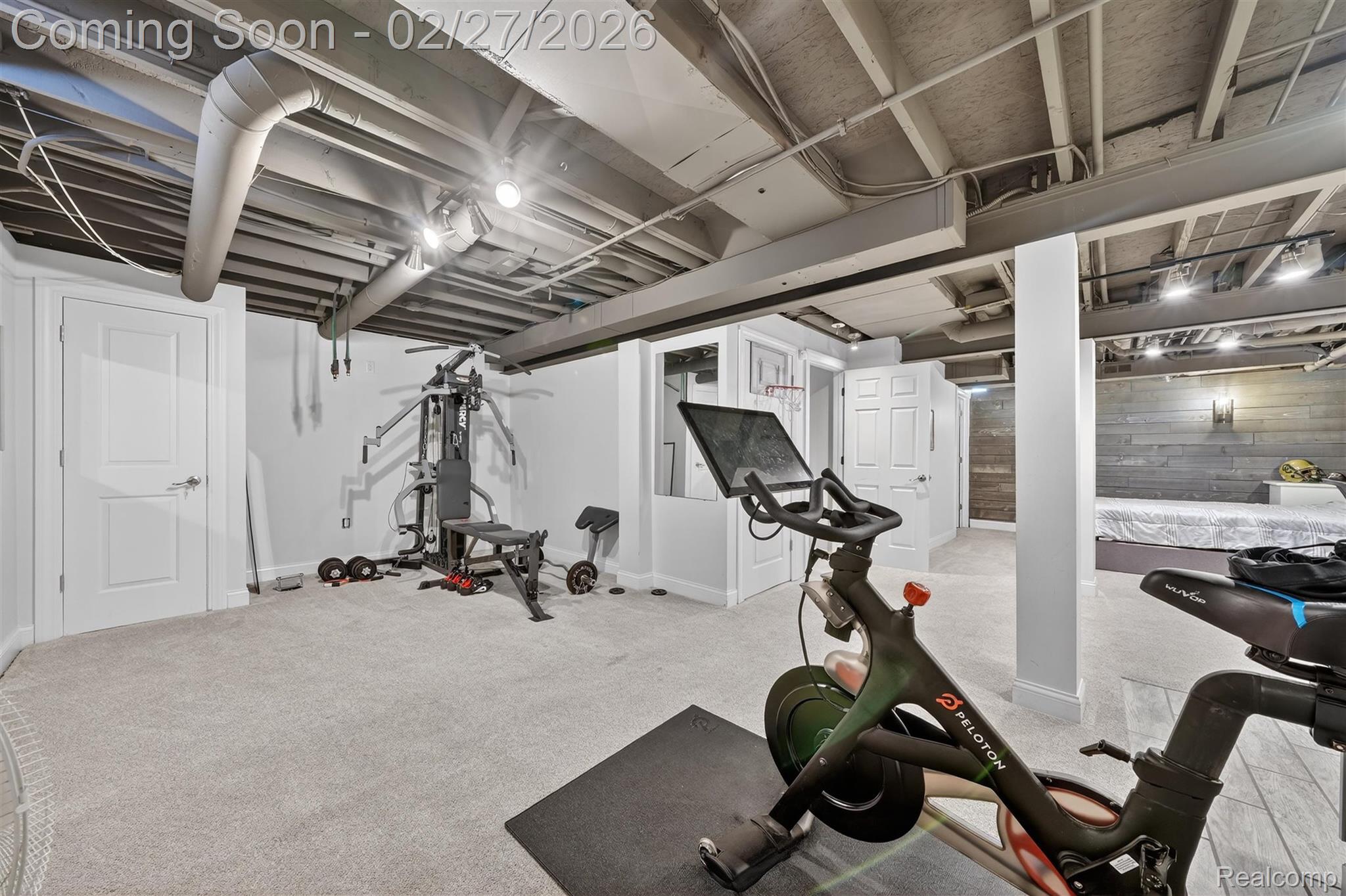 801 Linden Way