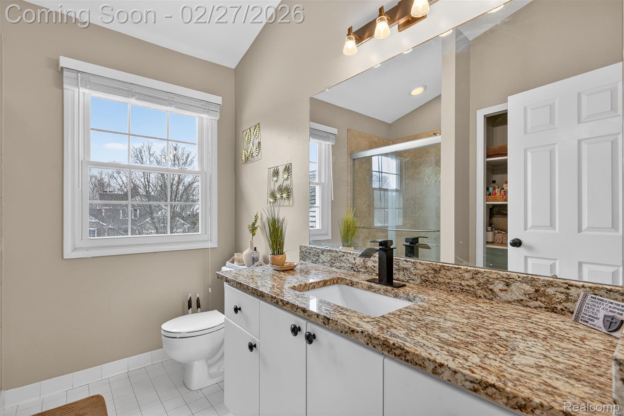801 Linden Way