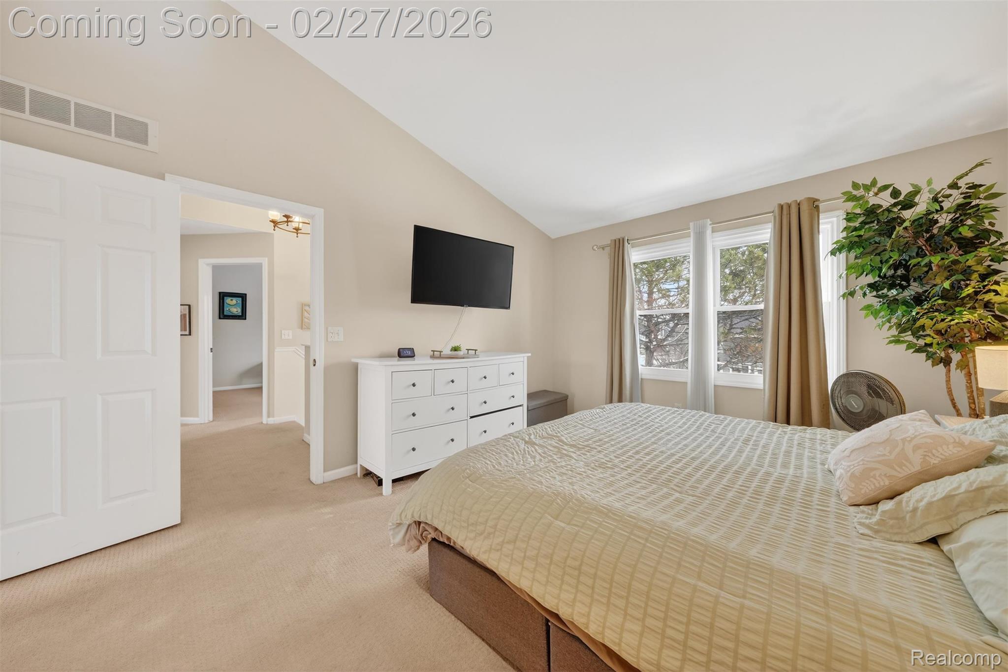 801 Linden Way