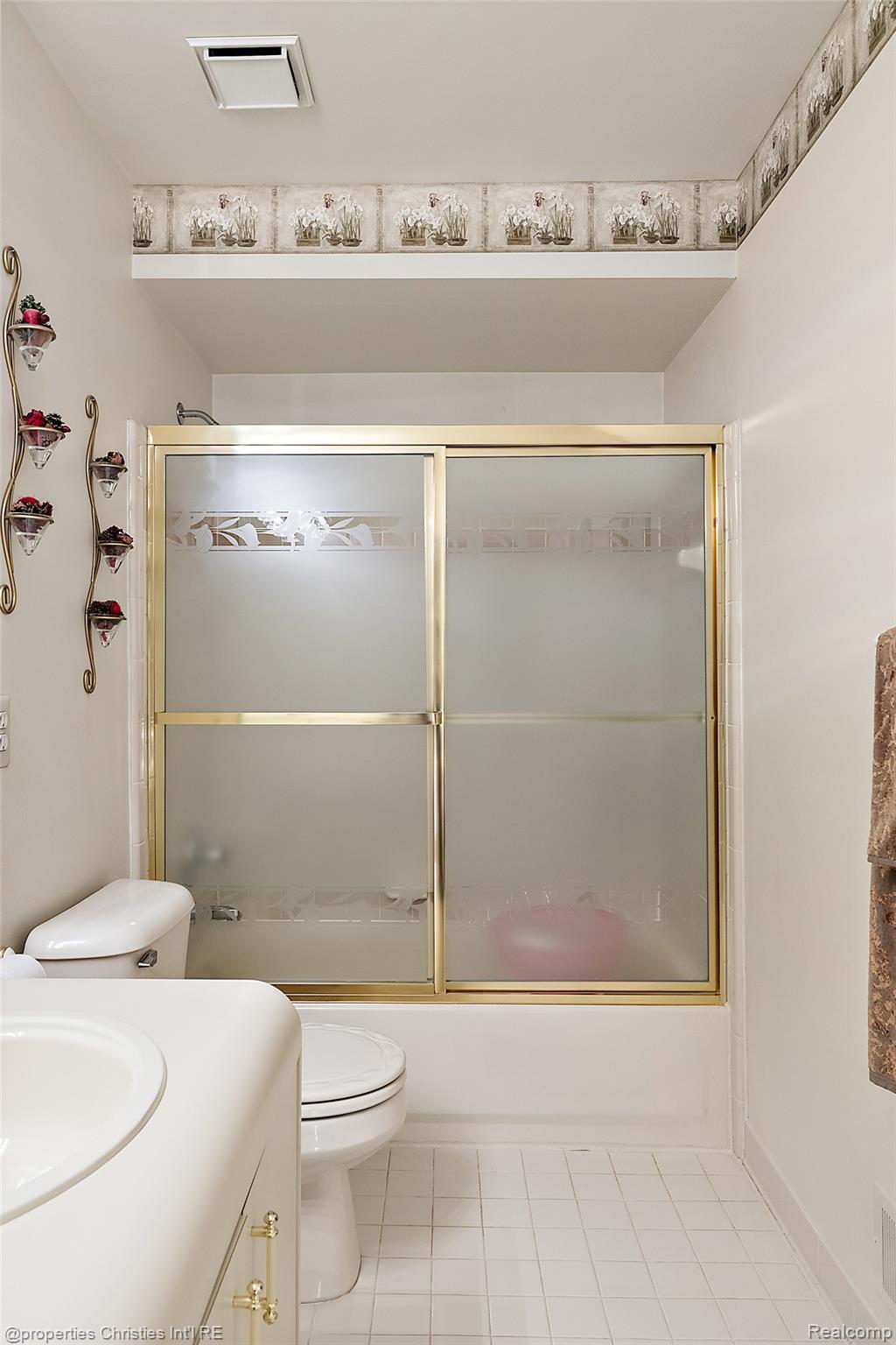 43159 La Bouquet Court