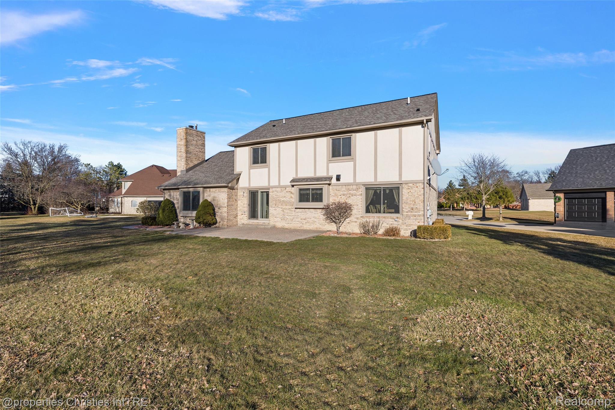 43159 La Bouquet Court