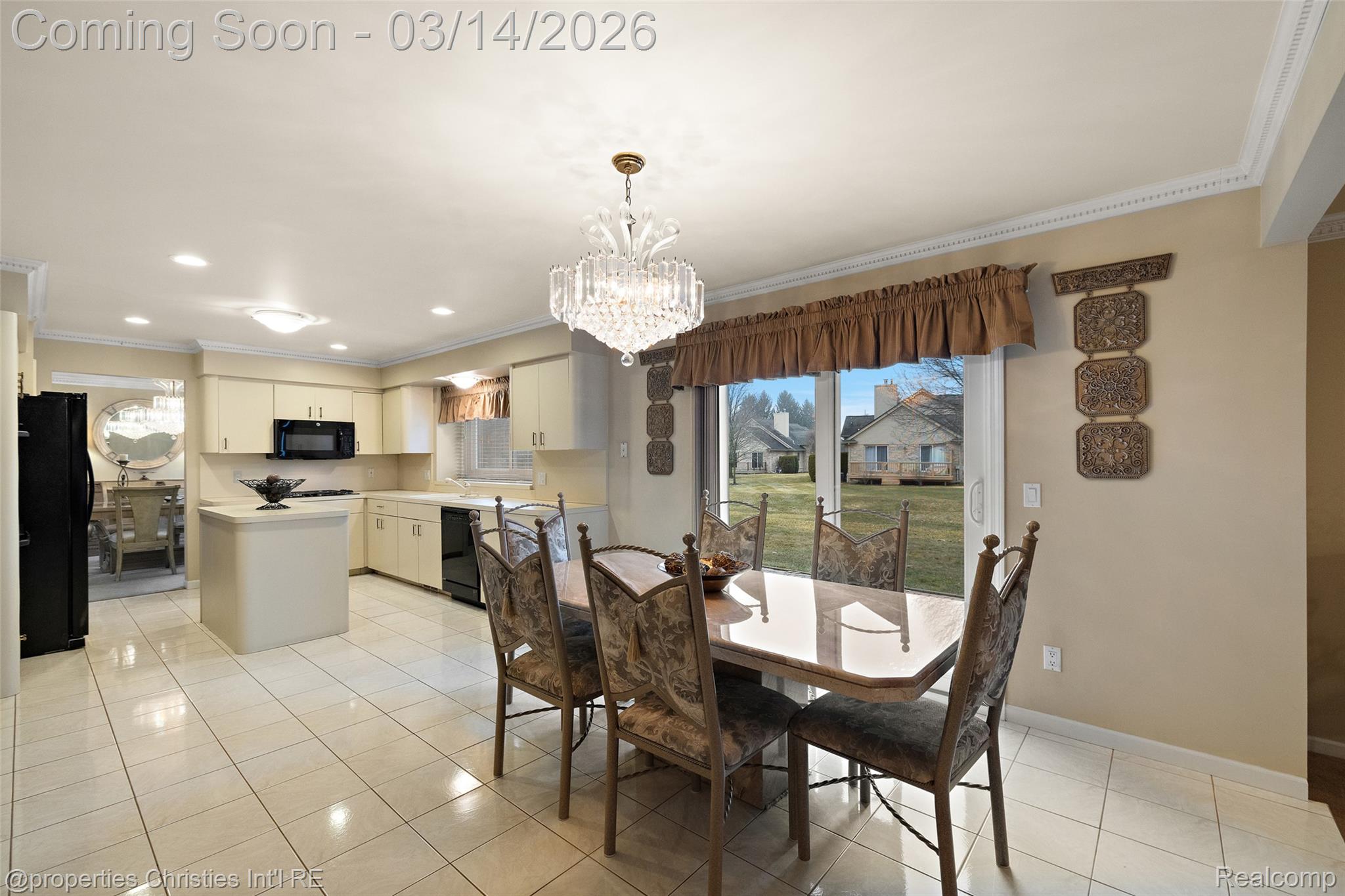 43159 La Bouquet Court