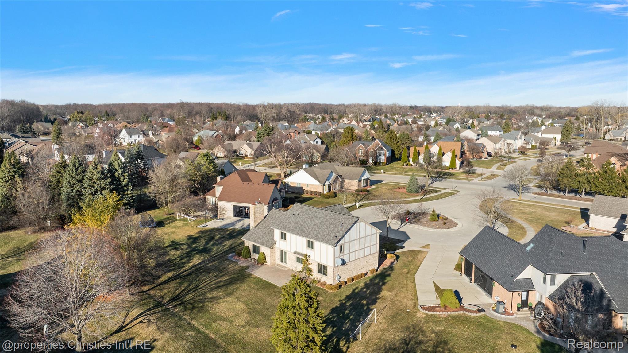 43159 La Bouquet Court