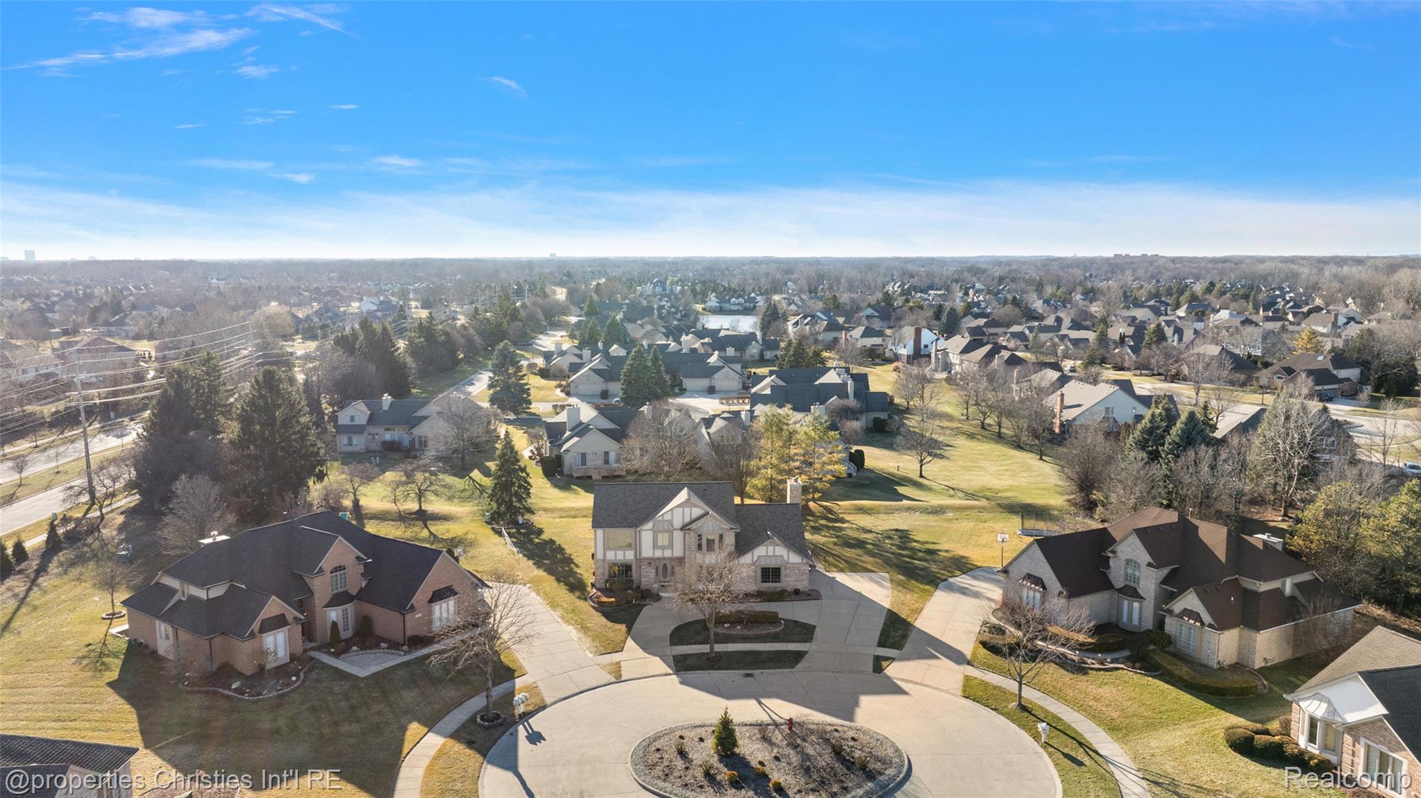 43159 La Bouquet Court