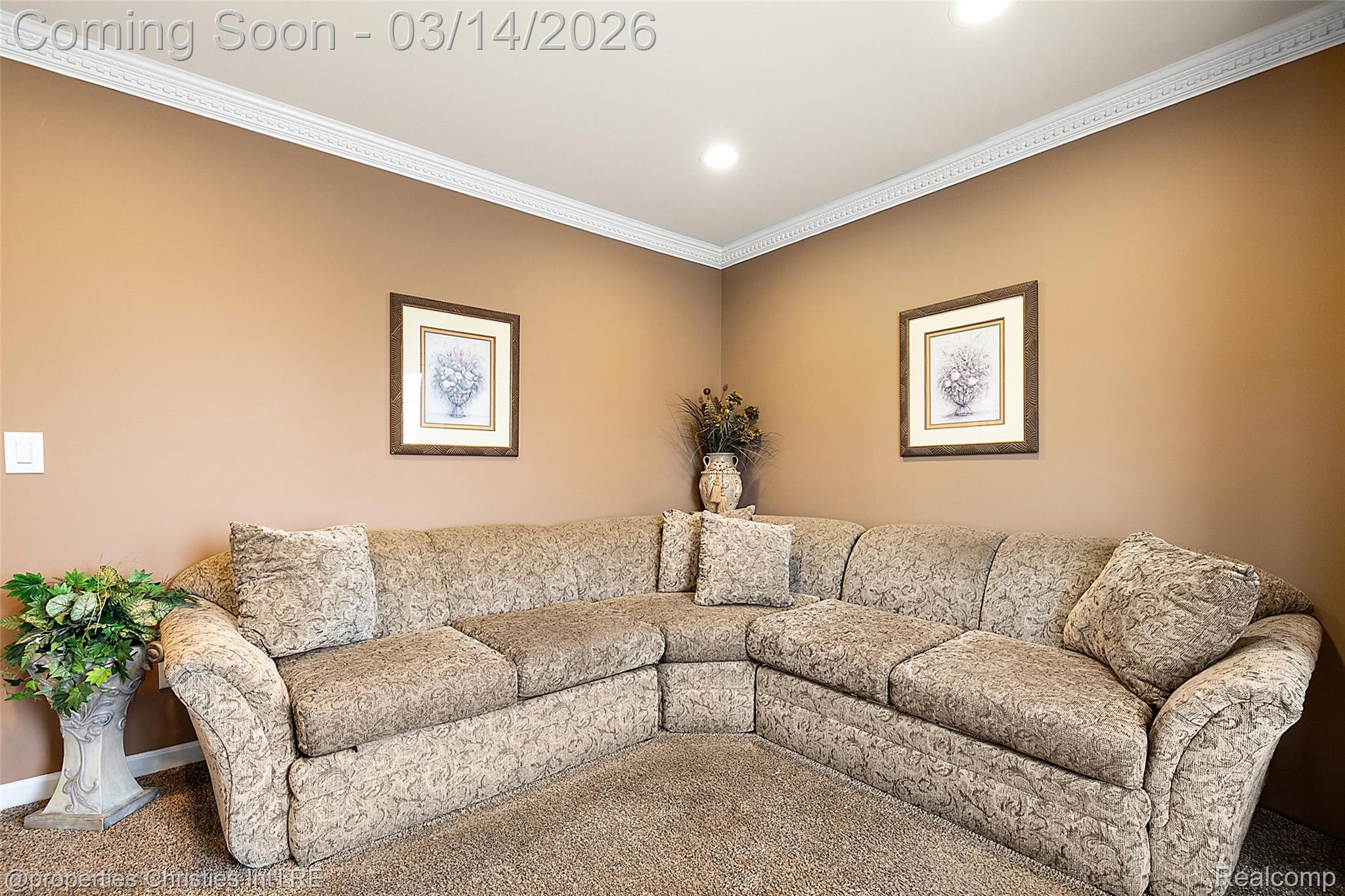 43159 La Bouquet Court