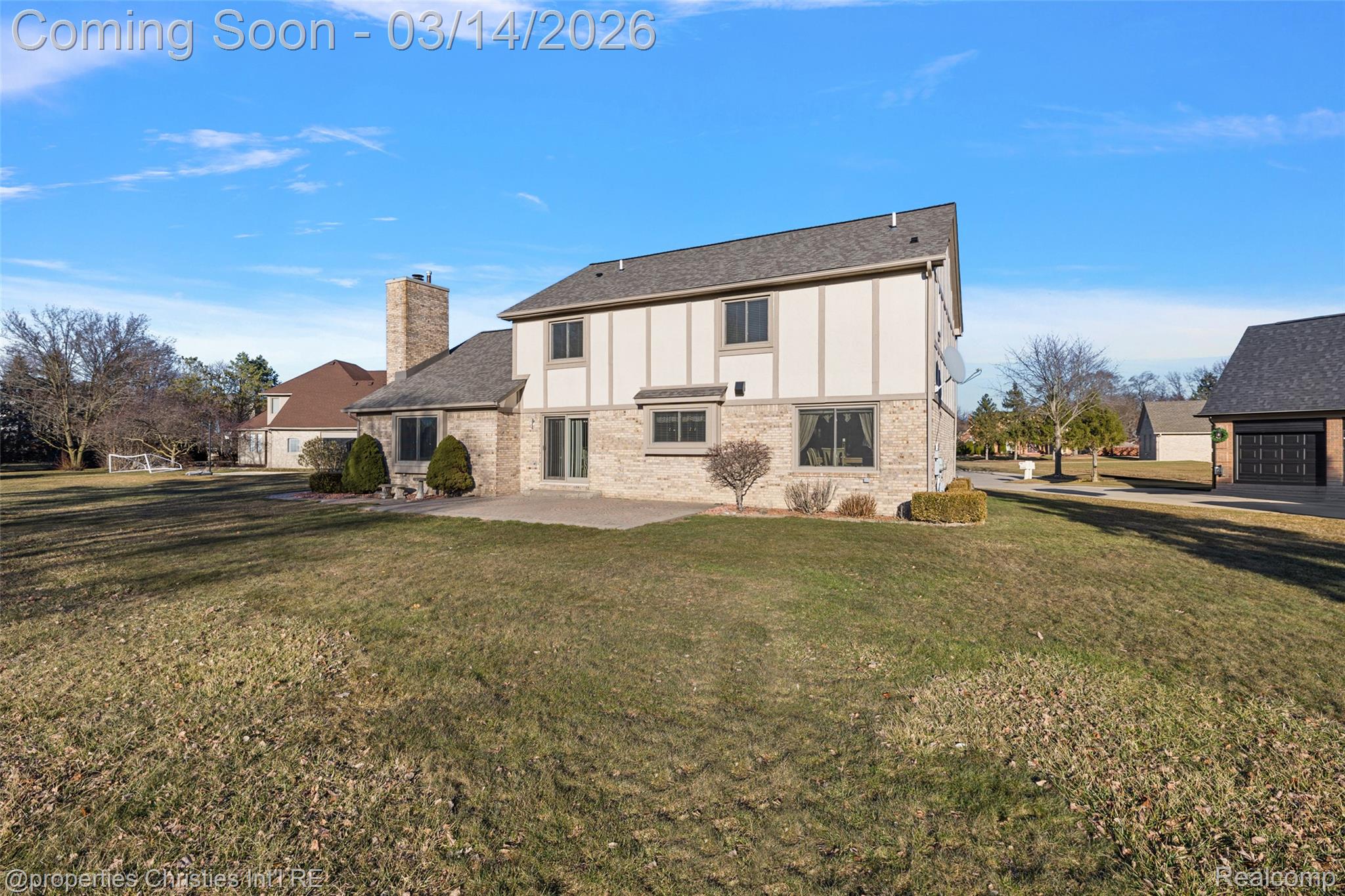 43159 La Bouquet Court