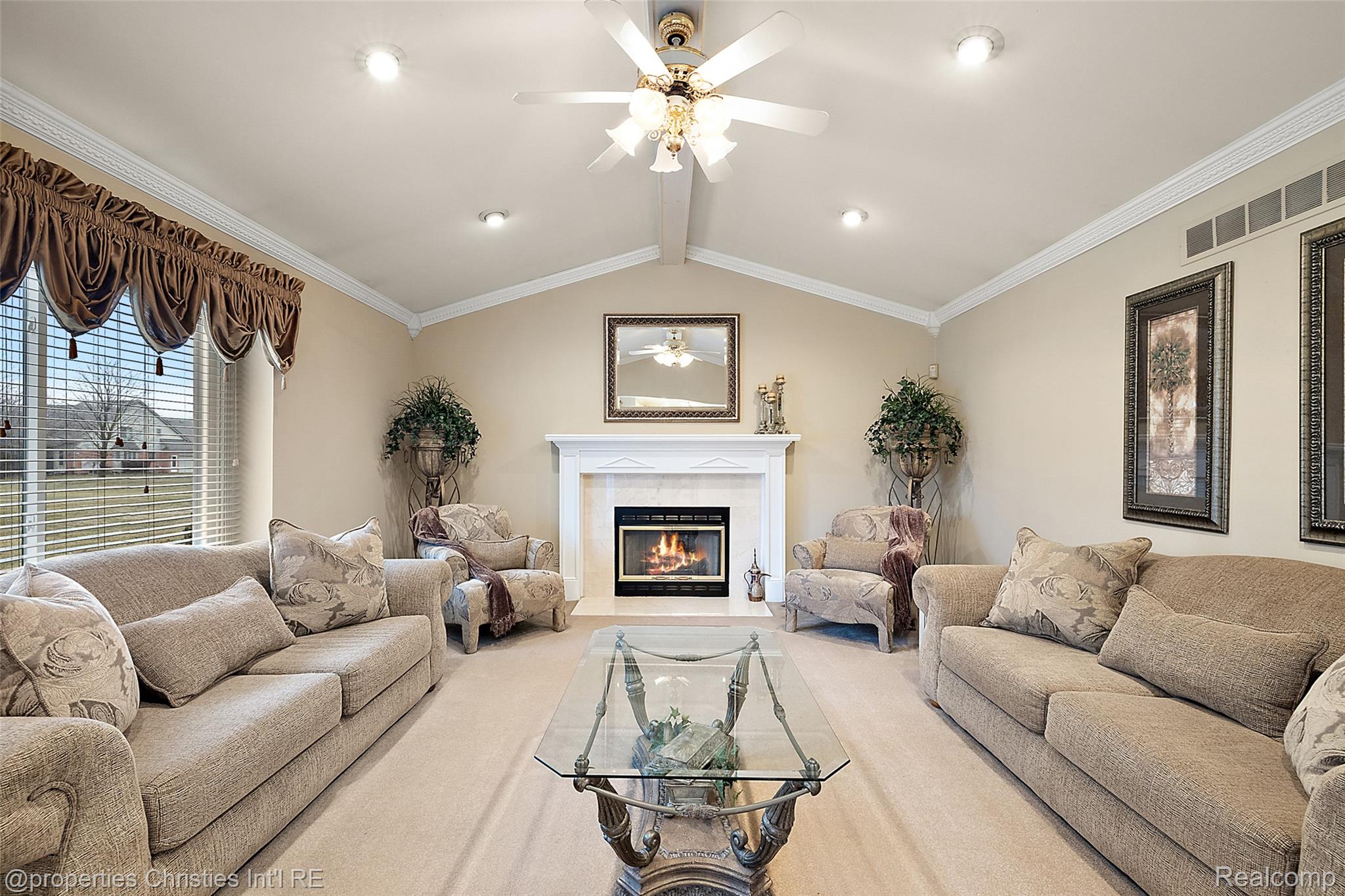 43159 La Bouquet Court