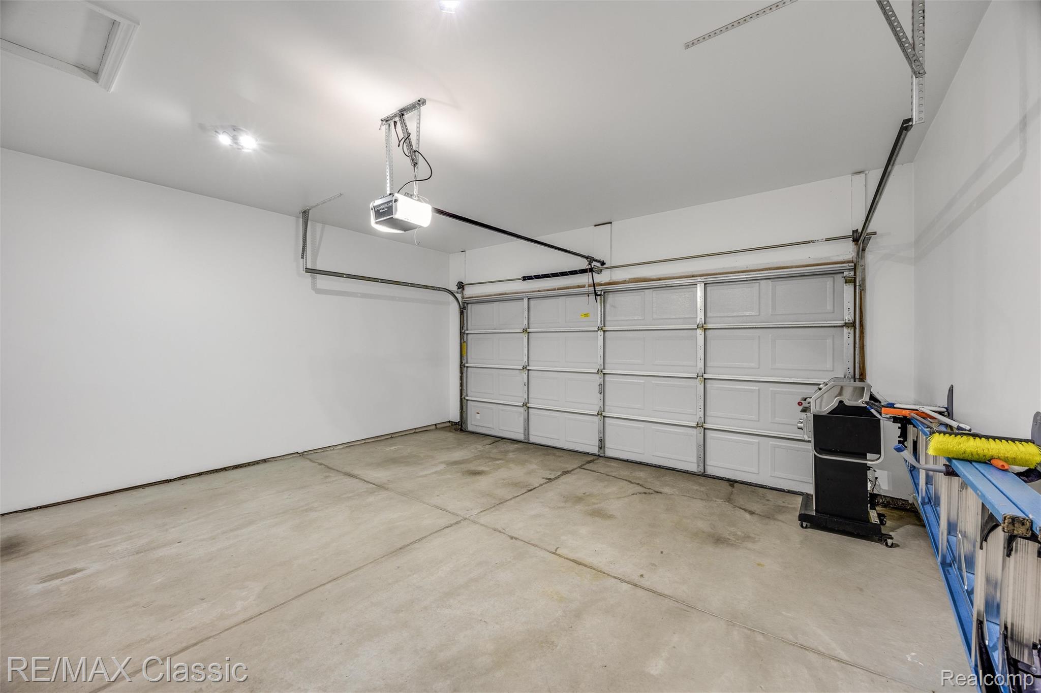 40548 Lenox Park Drive