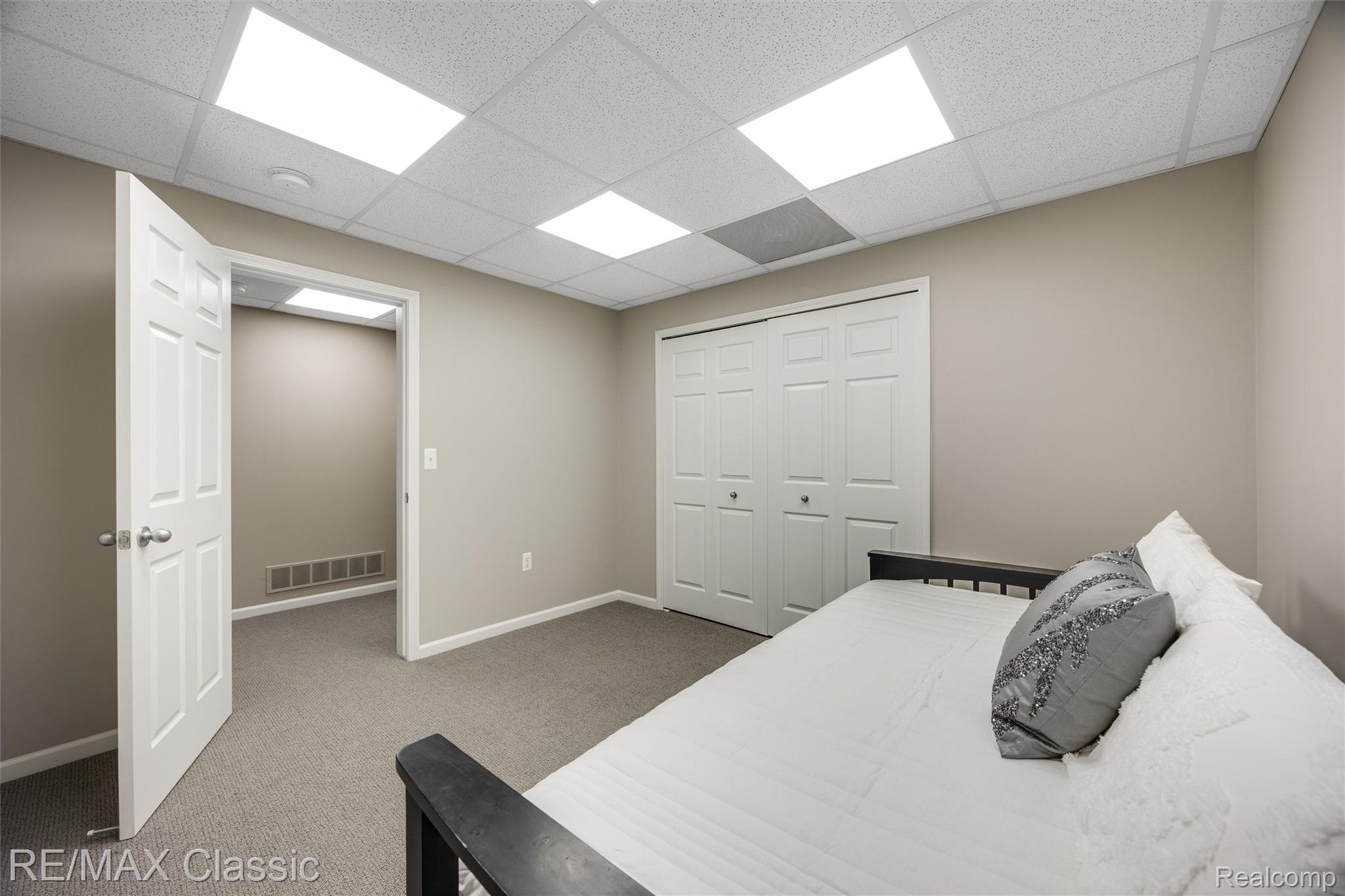40548 Lenox Park Drive