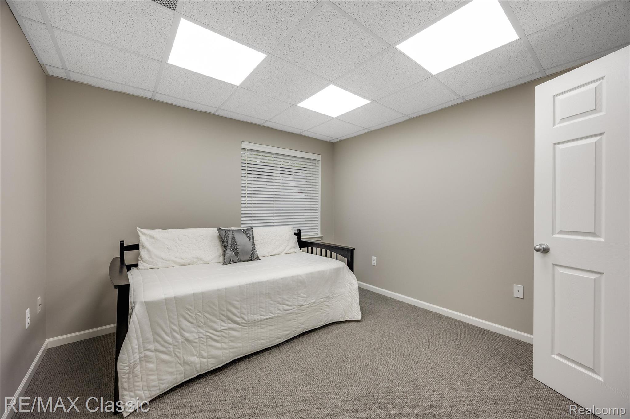 40548 Lenox Park Drive