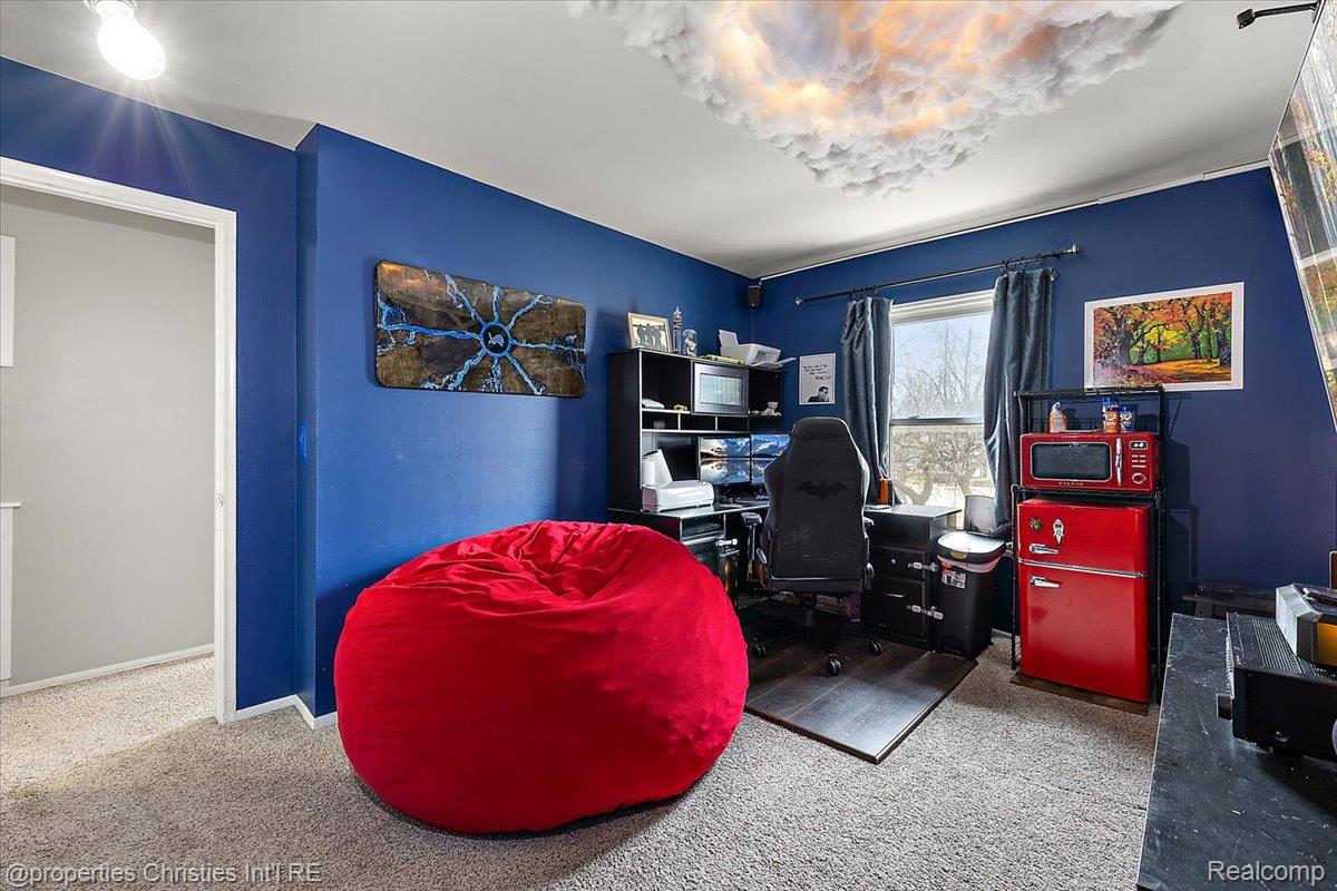 37589 Charter Oaks Blvd