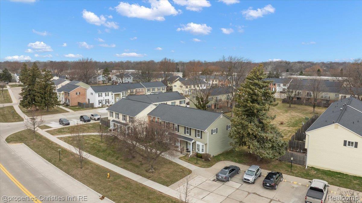 37589 Charter Oaks Blvd