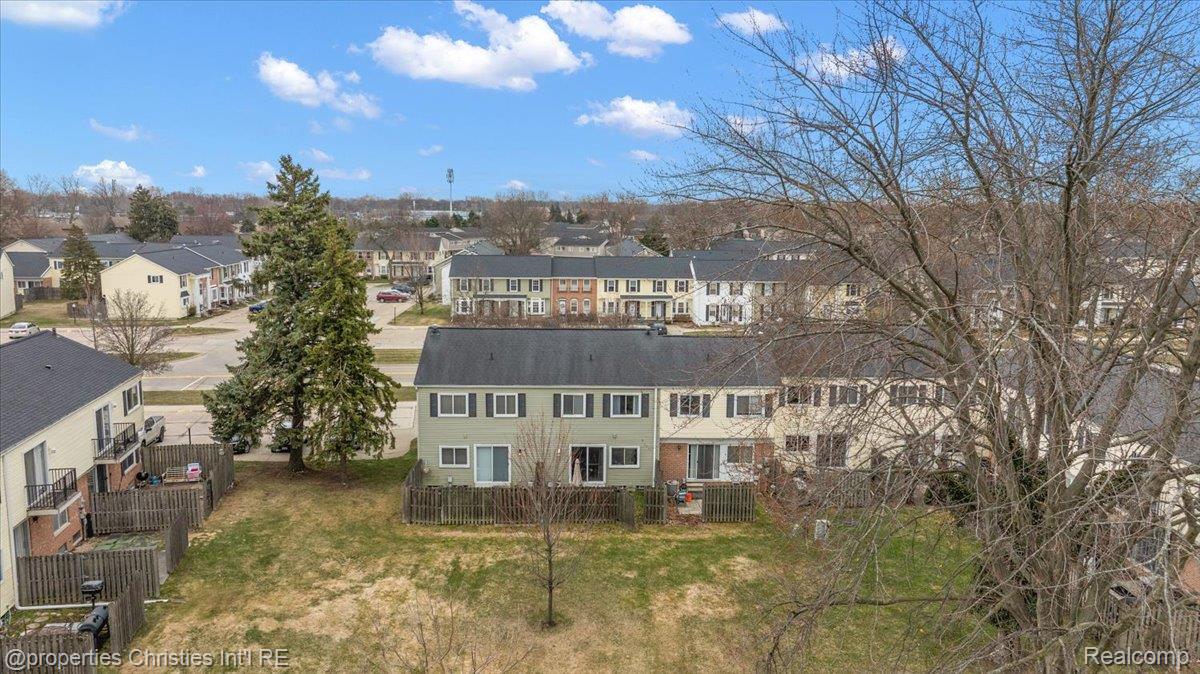 37589 Charter Oaks Blvd