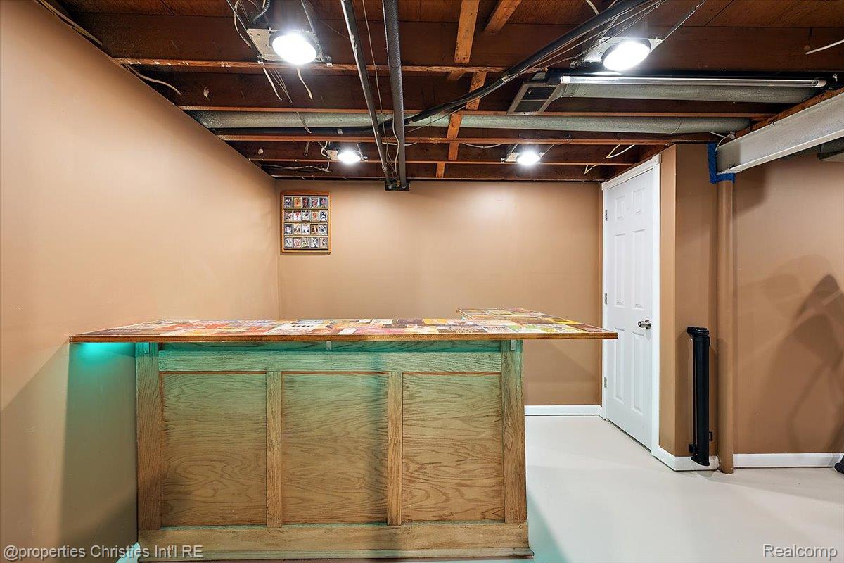 37589 Charter Oaks Blvd