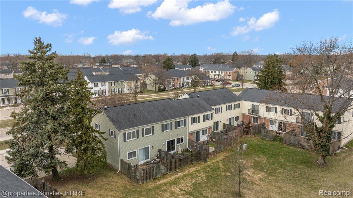 37589 Charter Oaks Blvd