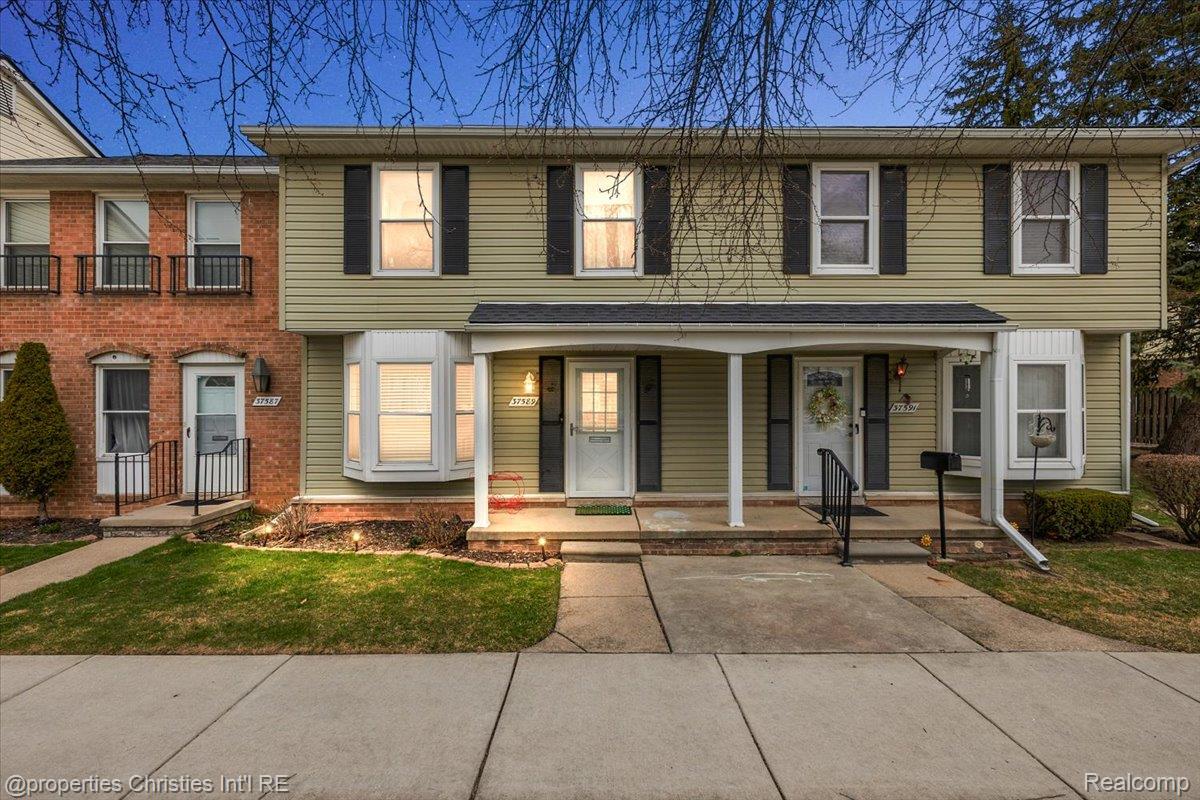 37589 Charter Oaks Blvd