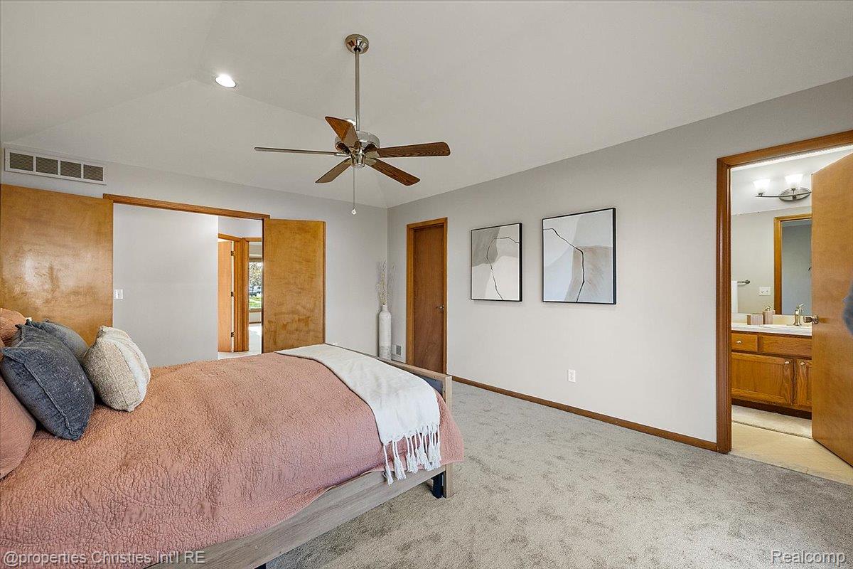 50053 Middle River Drive