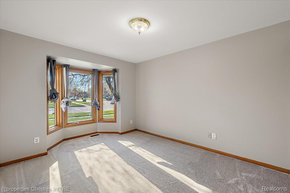 50053 Middle River Drive