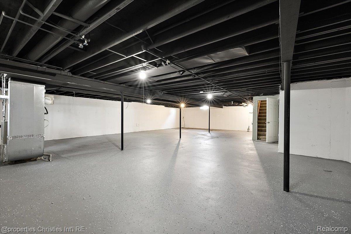 50053 Middle River Drive