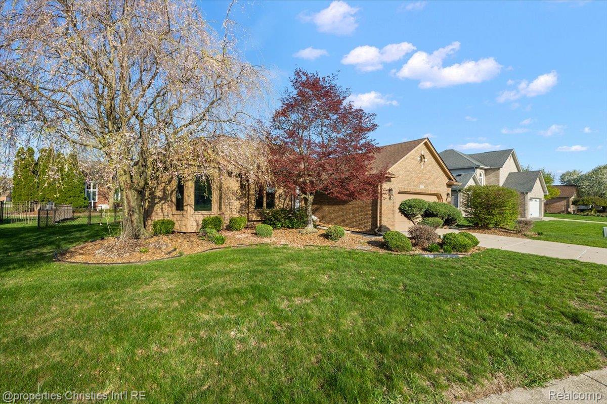 50053 Middle River Drive