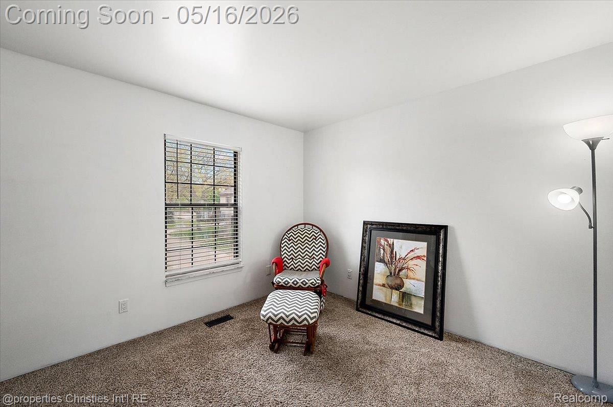 35164 N Bay Circle