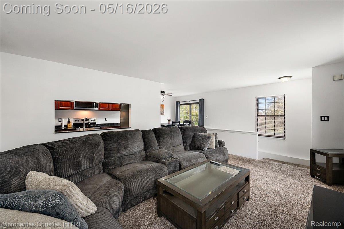 35164 N Bay Circle