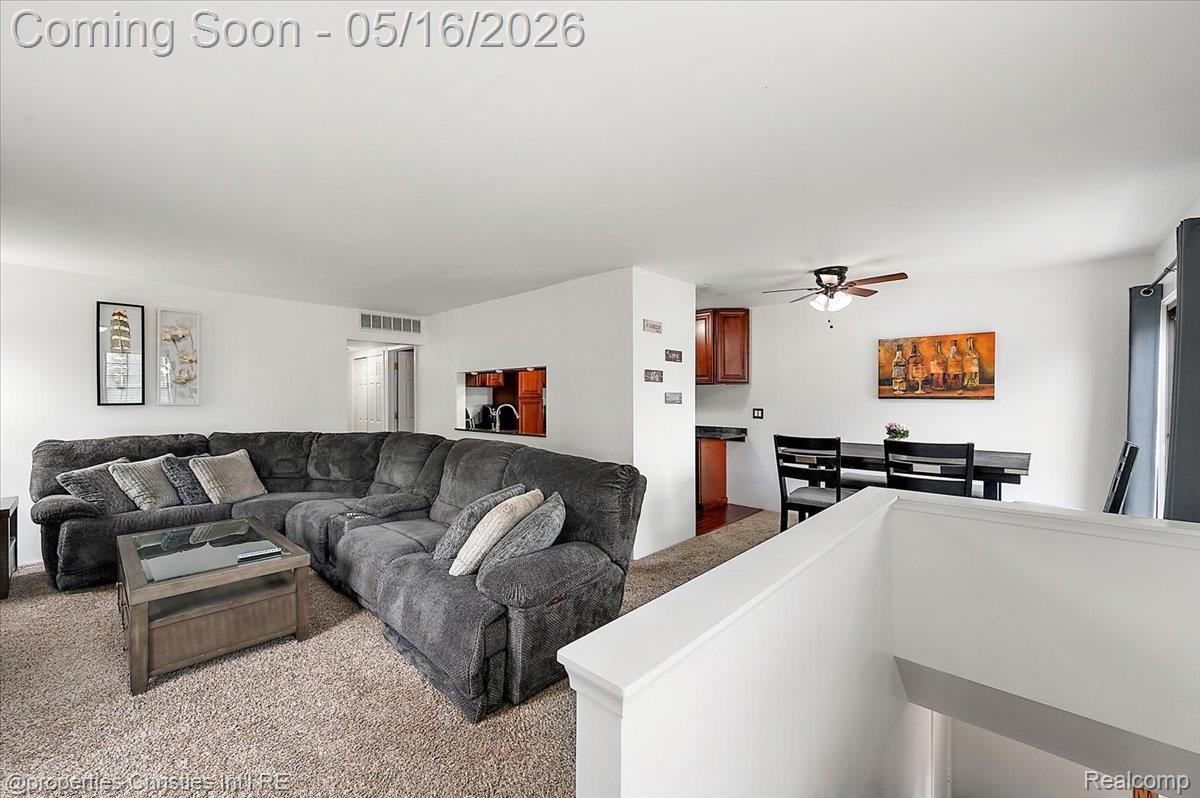 35164 N Bay Circle